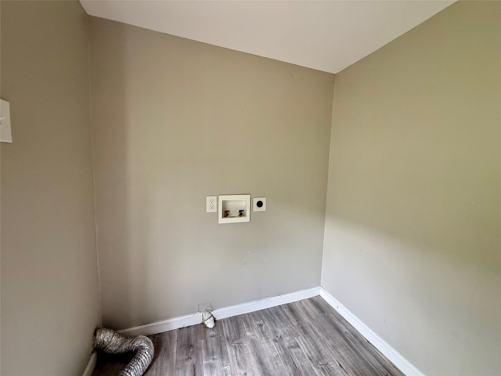 6905 Speaker Street Property Photo 21