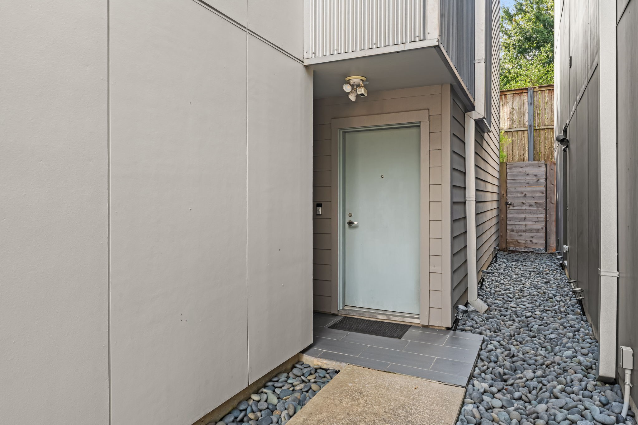 1820 Palm Street Property Photo 2