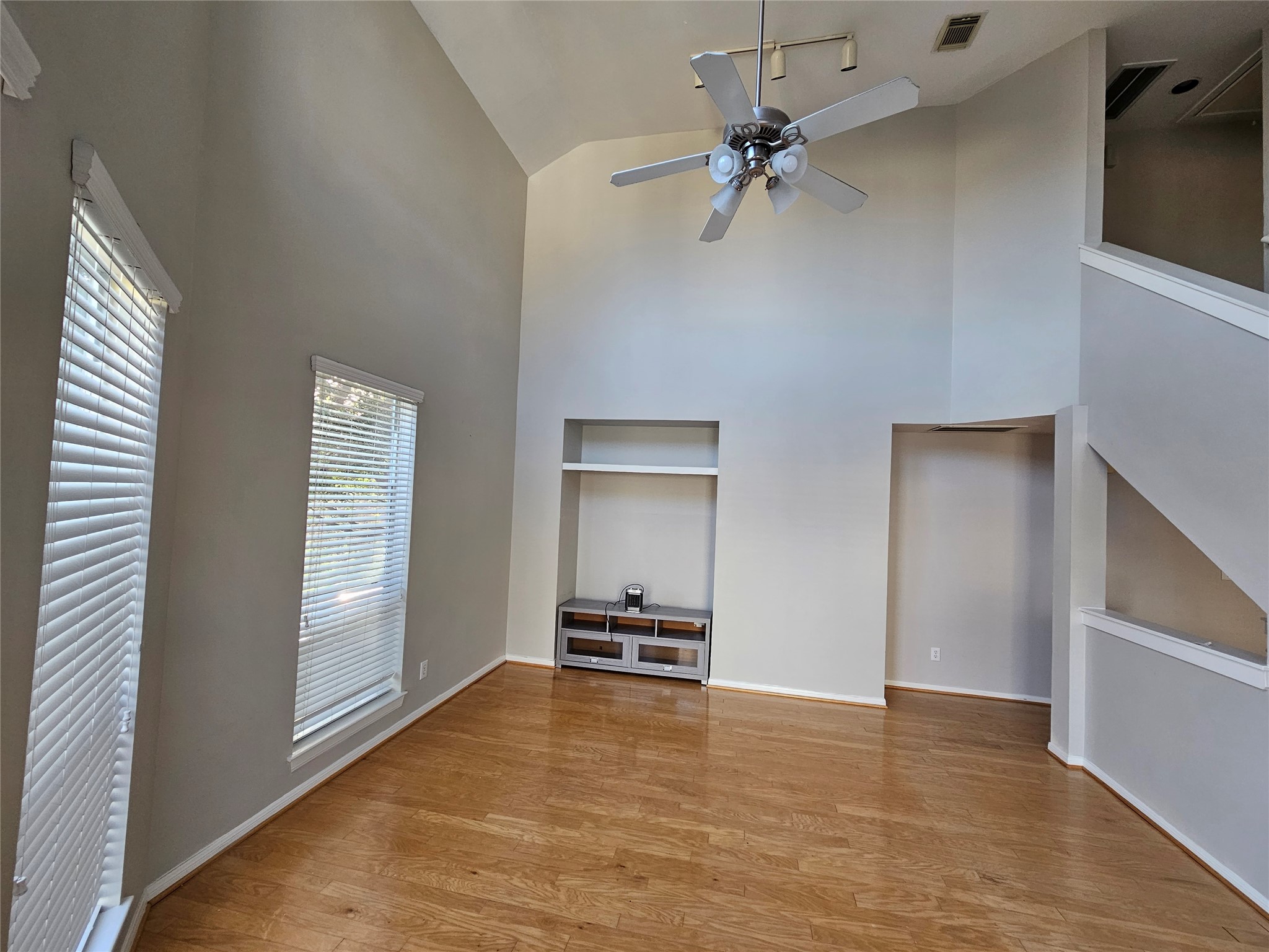 1271 W 17th Street Property Photo 19