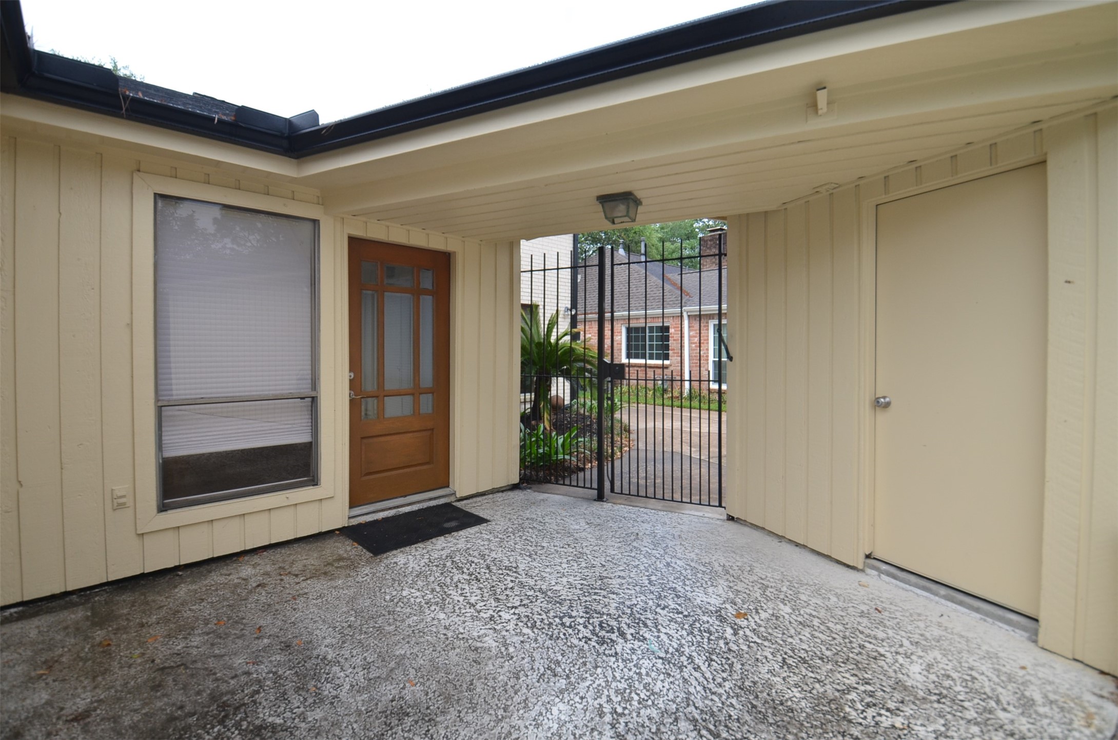 12310 Burgoyne Drive Property Photo 6