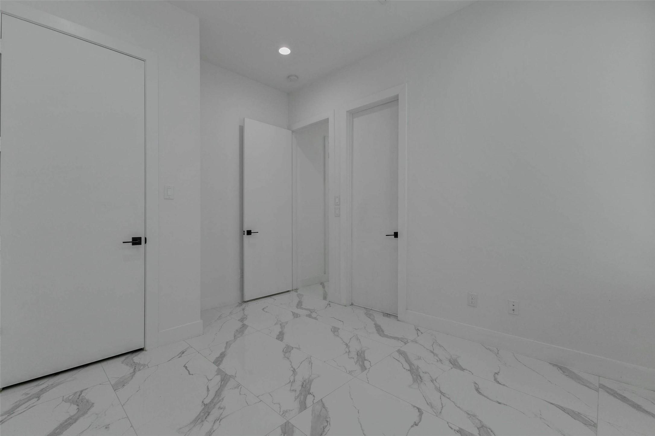 5727 Elysium Street Property Photo 8
