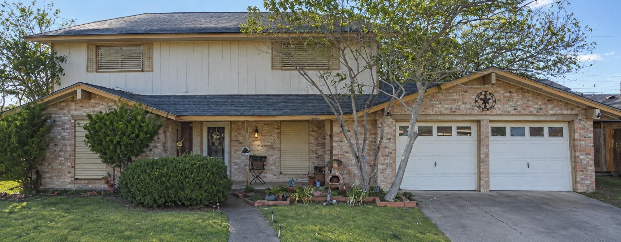 204 Trinity Drive, Portland TX 78374