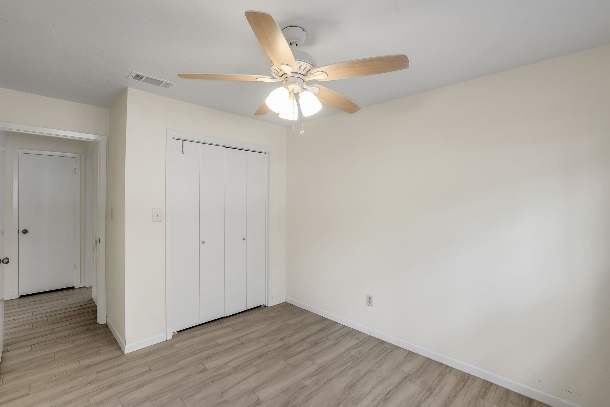 111 Harbour Row Drive Property Photo 19
