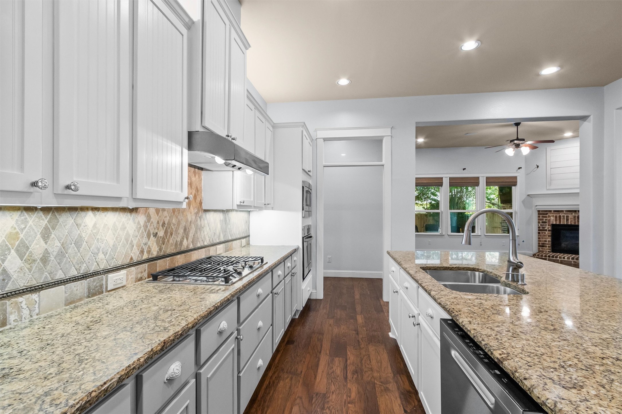 123 Cherry Oak Ln Property Photo 8