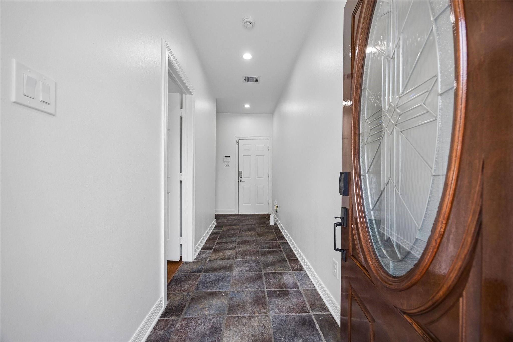 5503 Darling Street Property Photo 4