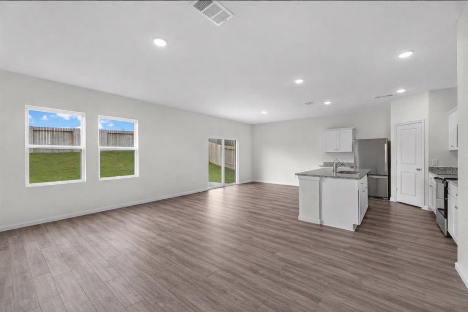 25288 Brookstone Way Property Photo 6