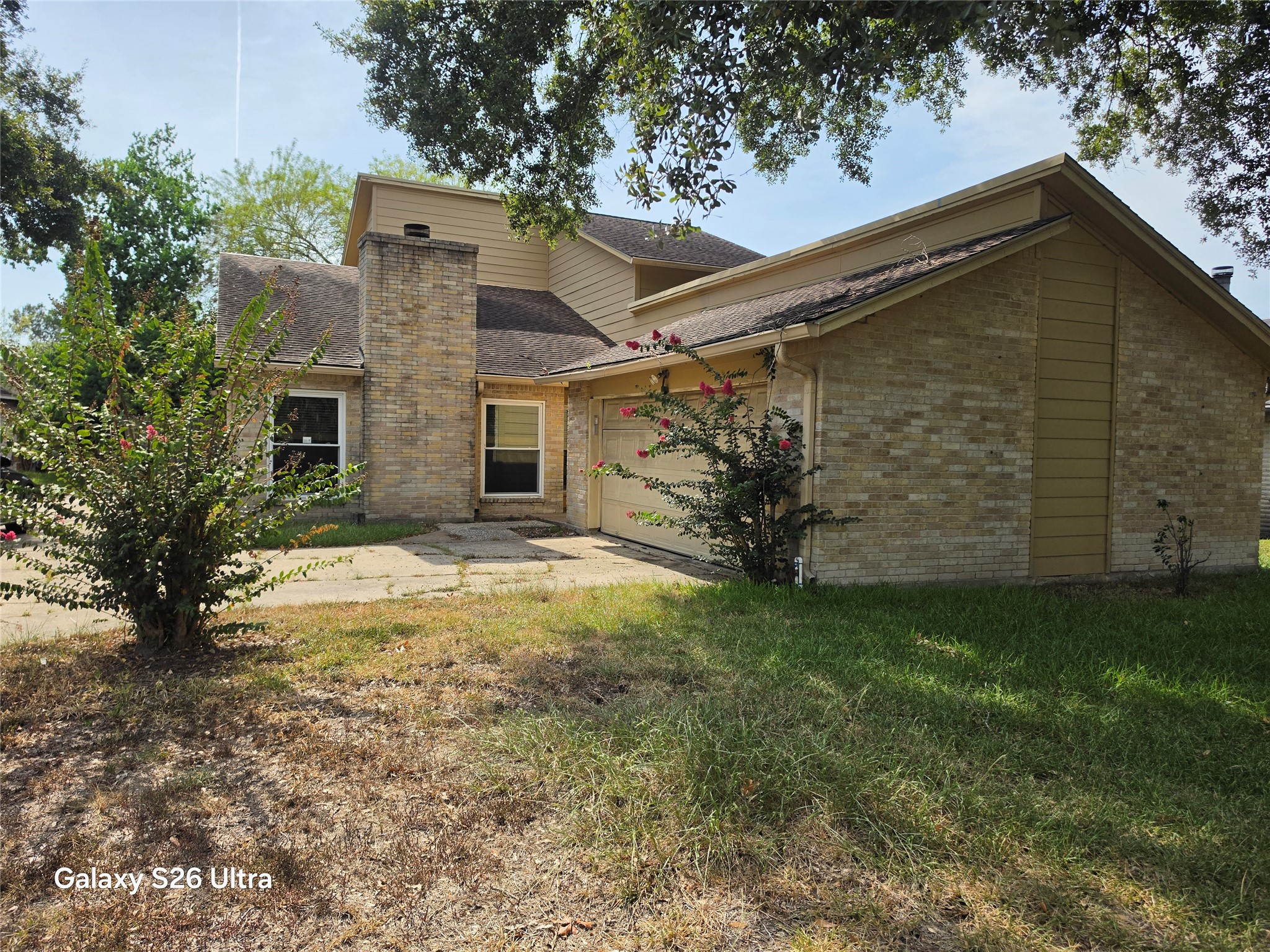 19027 Jodywood Drive Property Photo 2