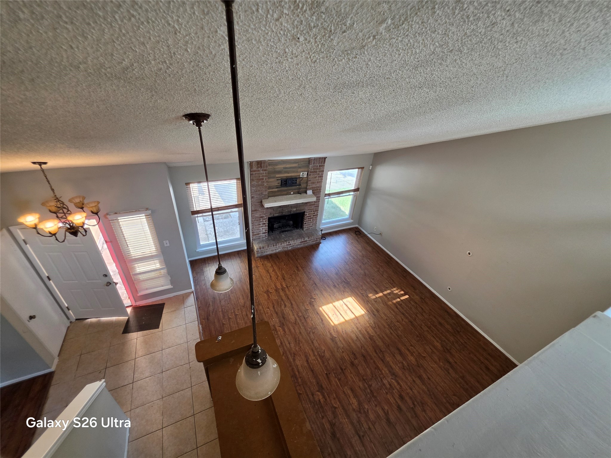 19027 Jodywood Drive Property Photo 3
