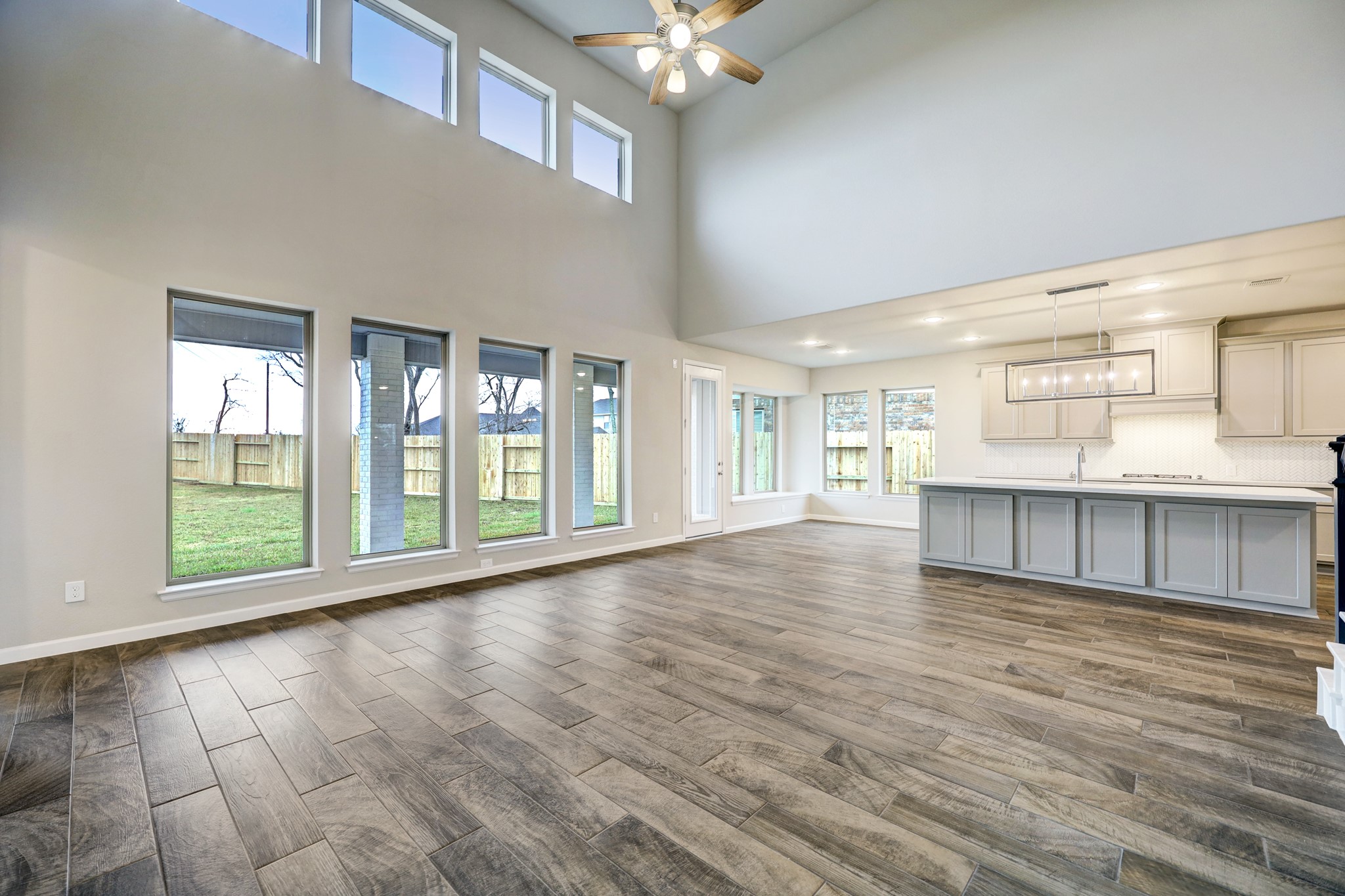 1511 Country Air Lane Property Photo 6