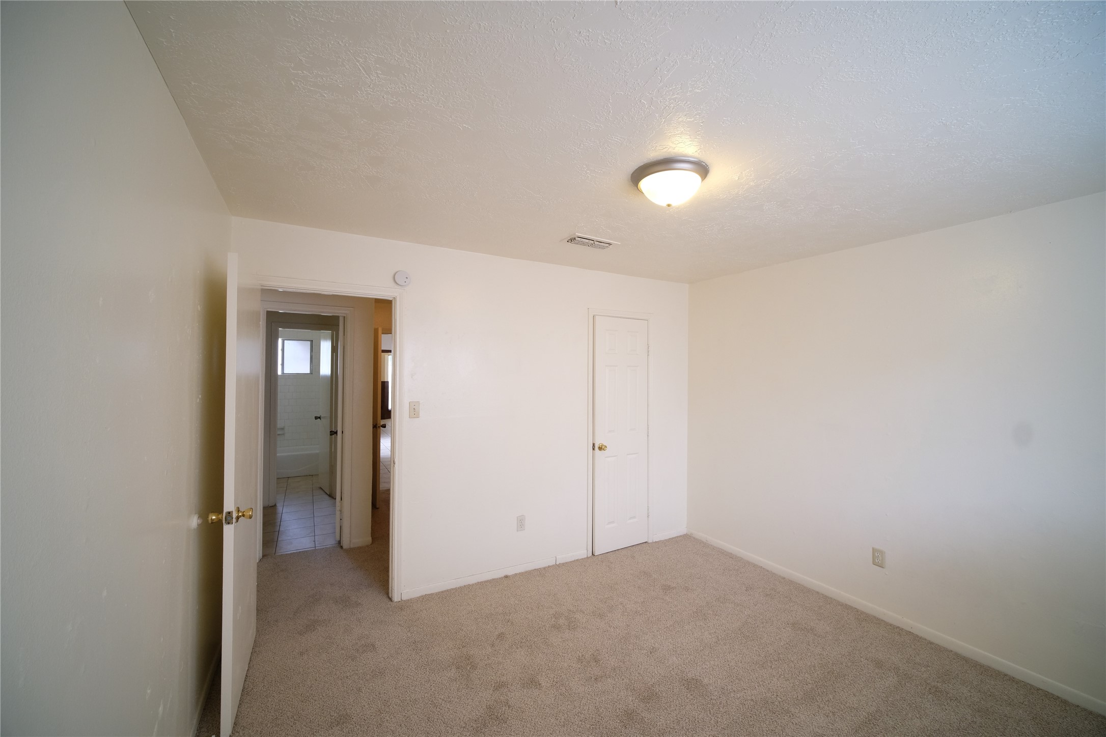 12327 Shannon Hill Property Photo 8