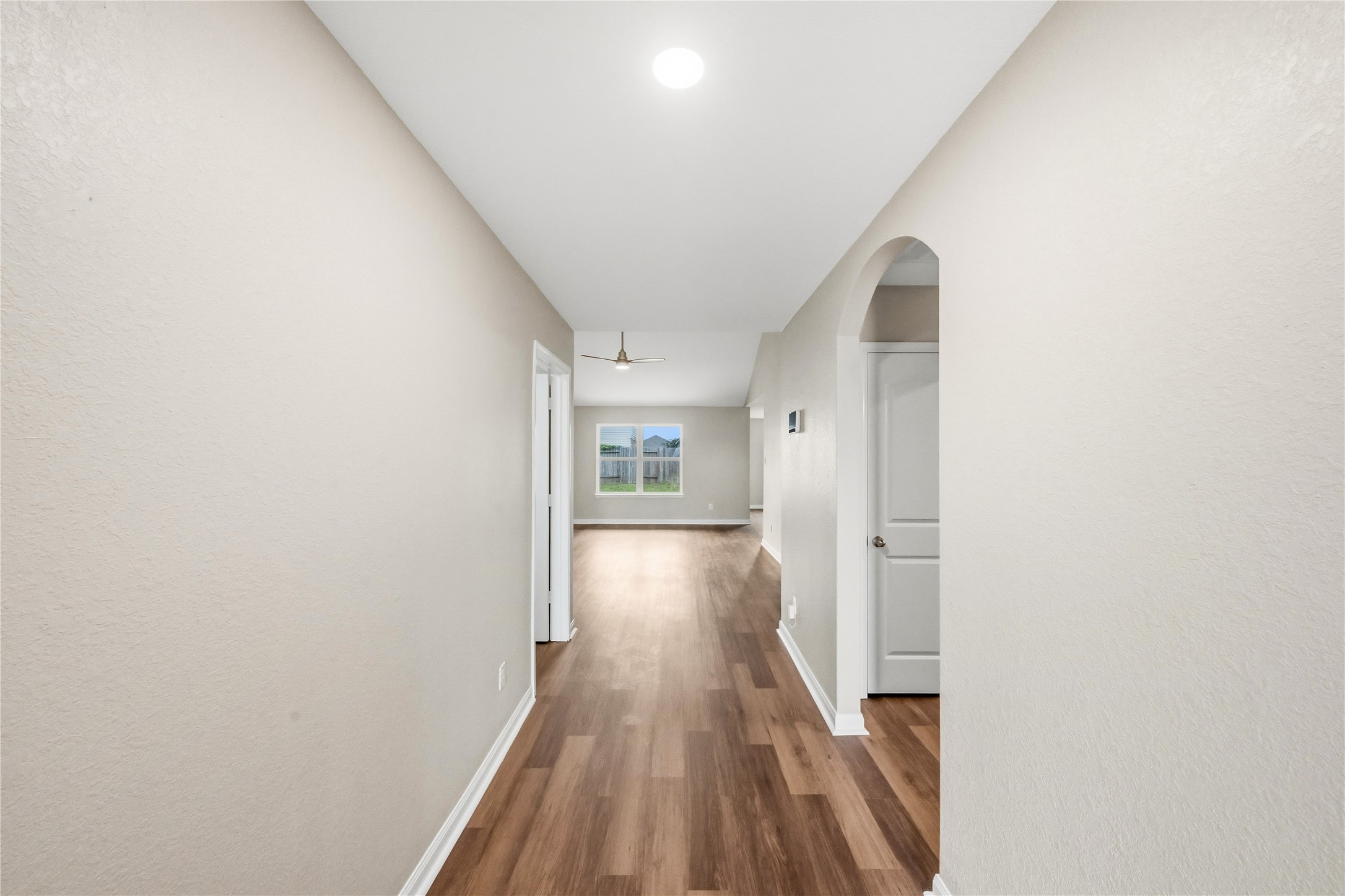 9507 Garnet Grove Drive Property Photo 3
