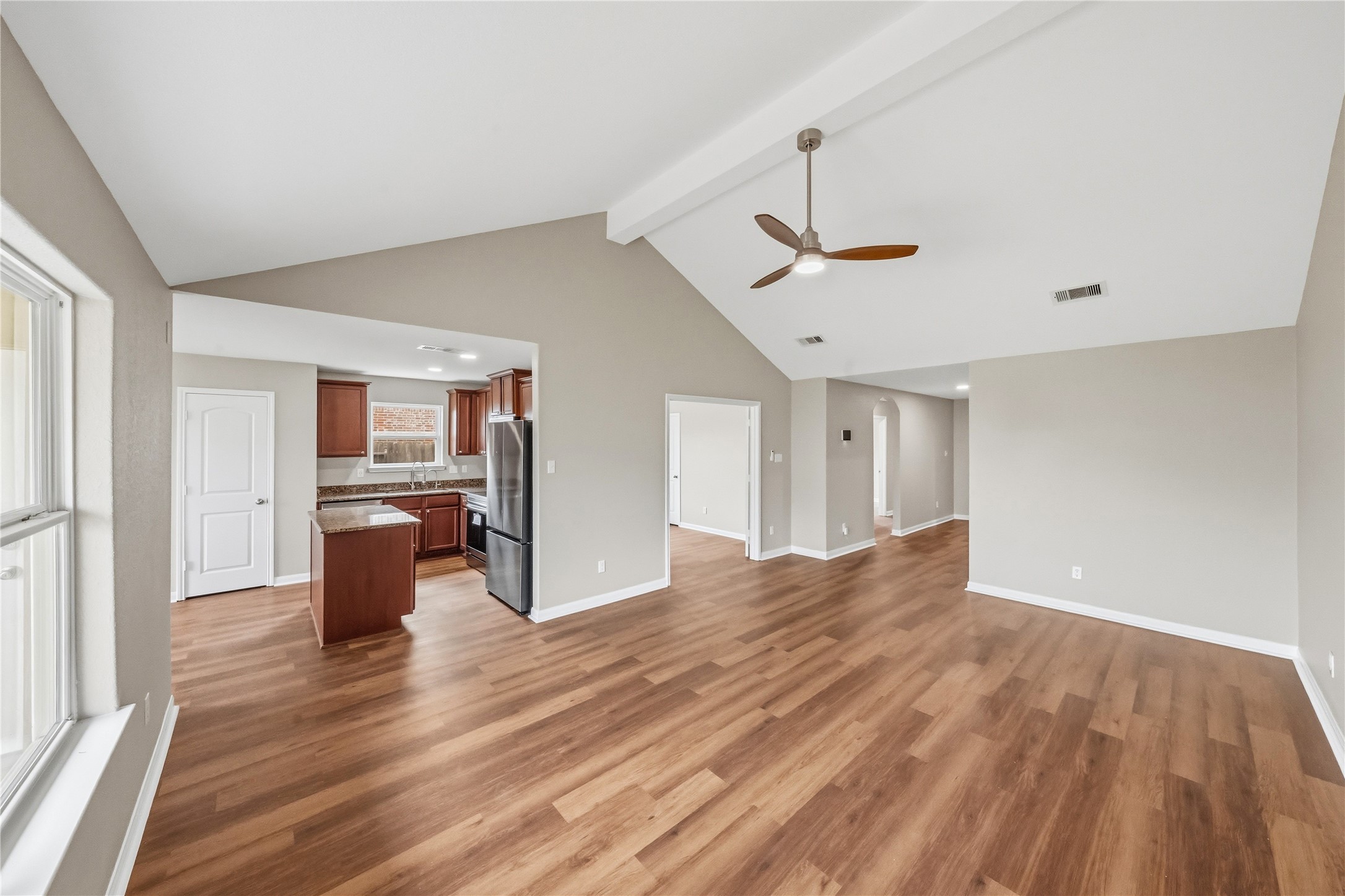 9507 Garnet Grove Drive Property Photo 6