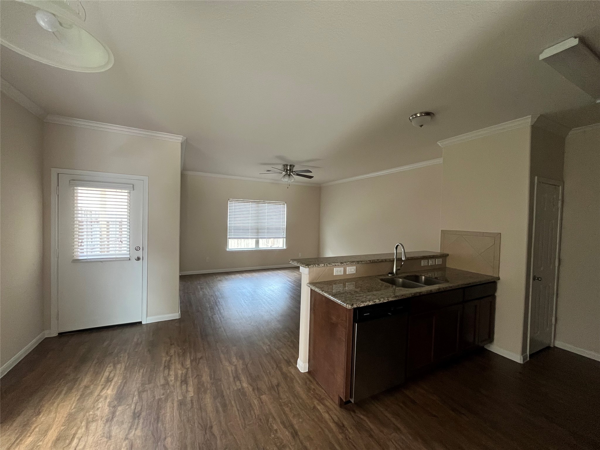 1150 N Colbert Street Property Photo 2