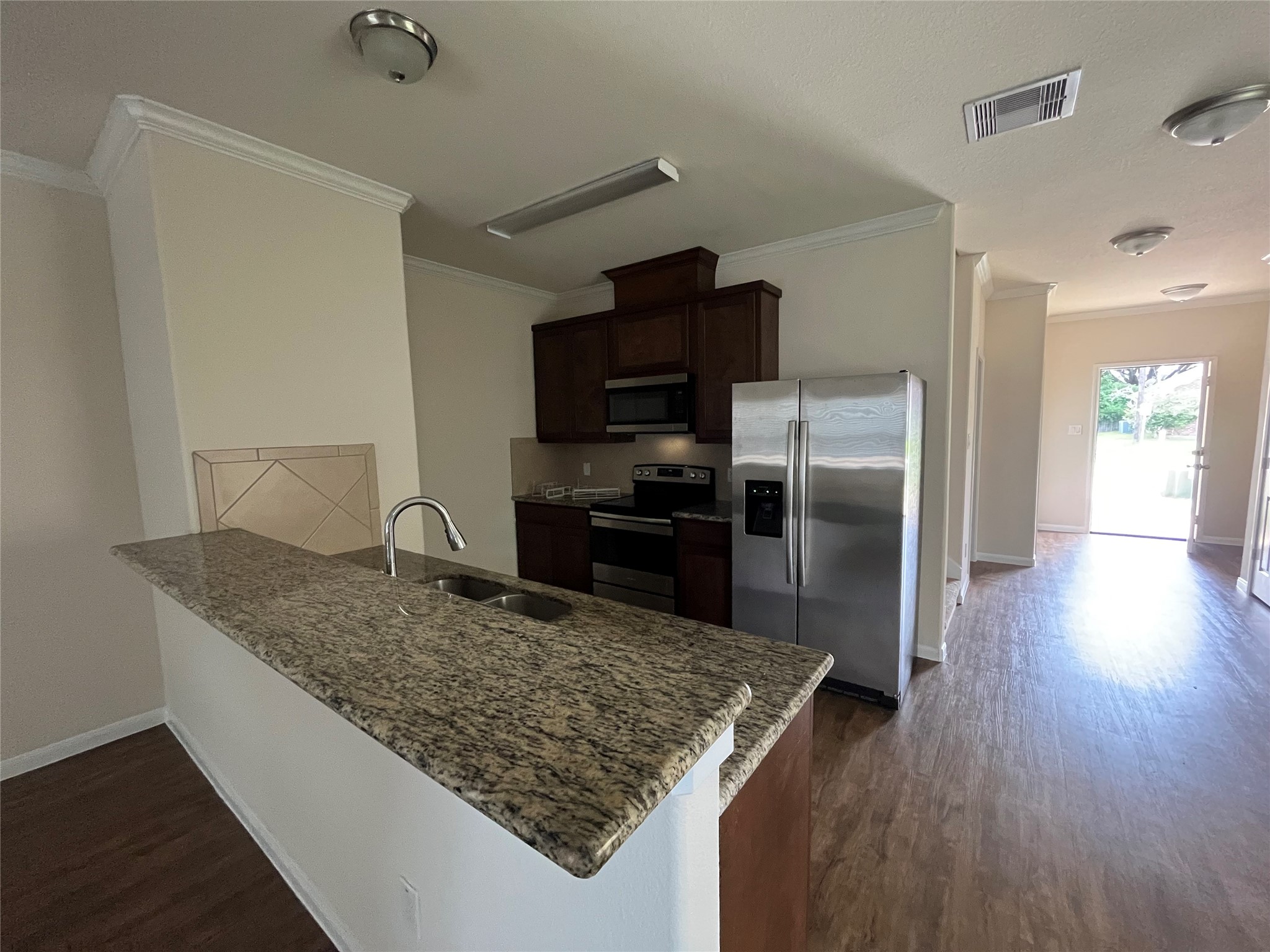 1150 N Colbert Street Property Photo 3