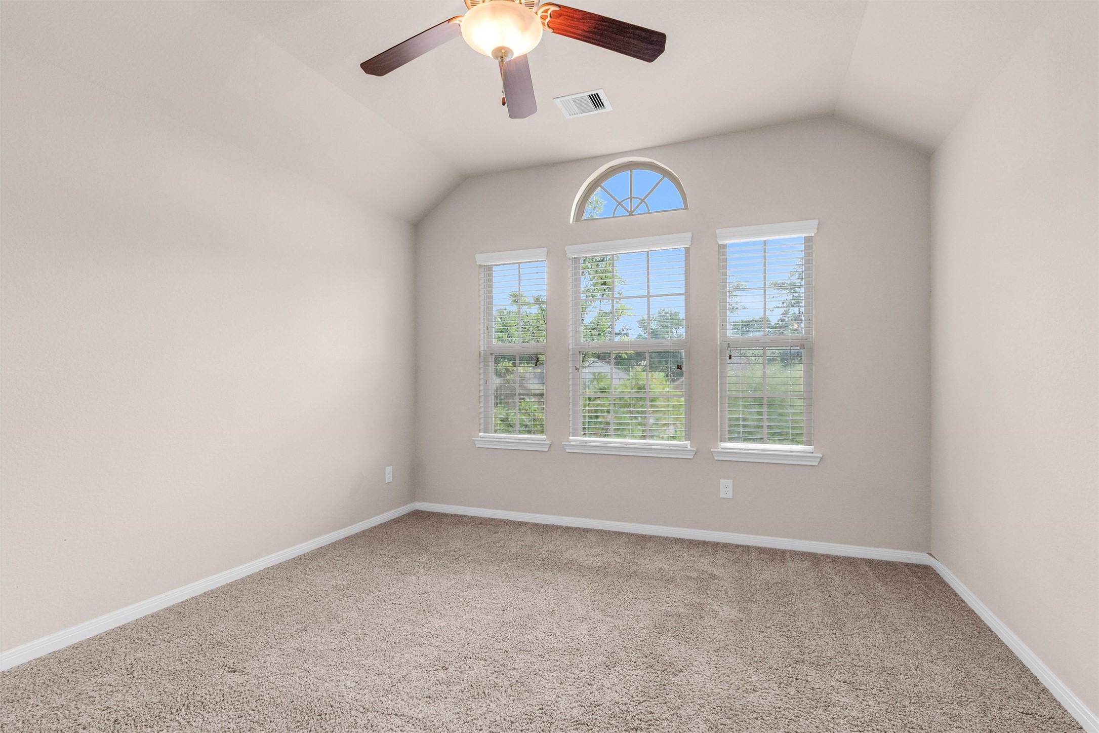 5340 Pointe Spring Crossing Property Photo 31