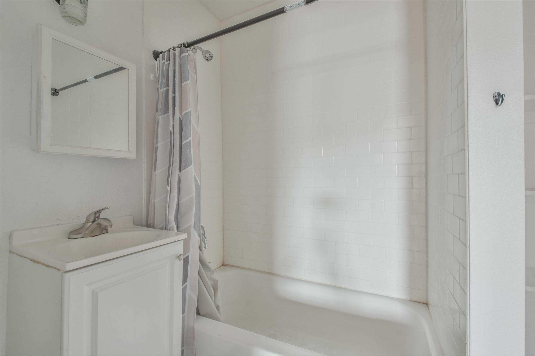 5320 Polk Street 10 Property Photo 12