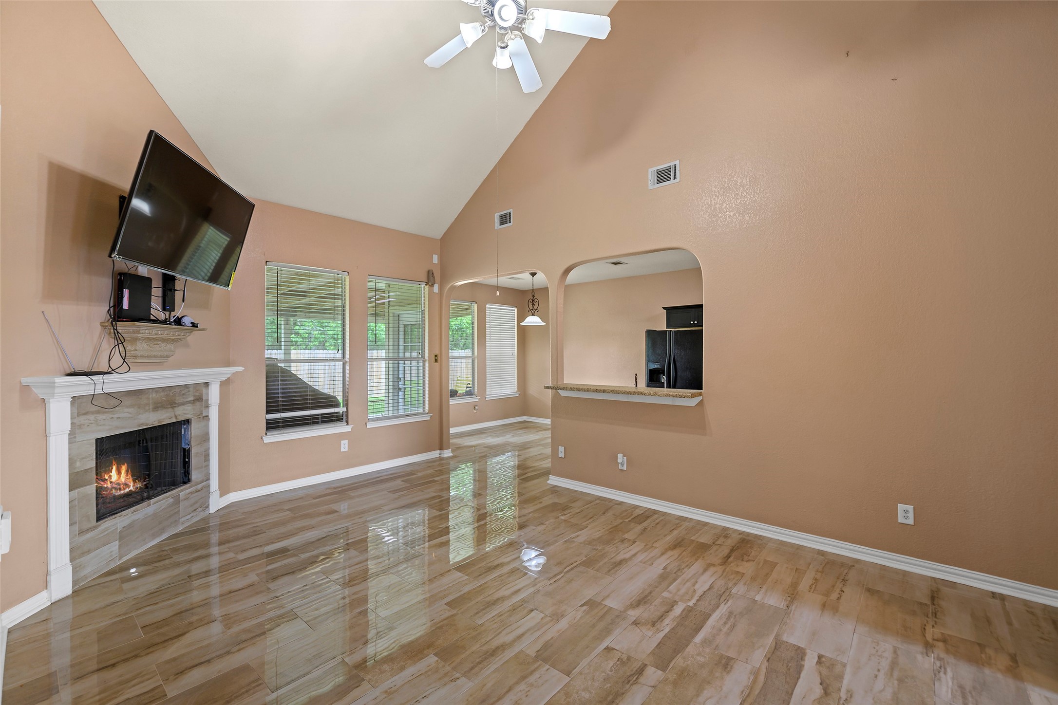 226 Persimmon Drive Property Photo 7