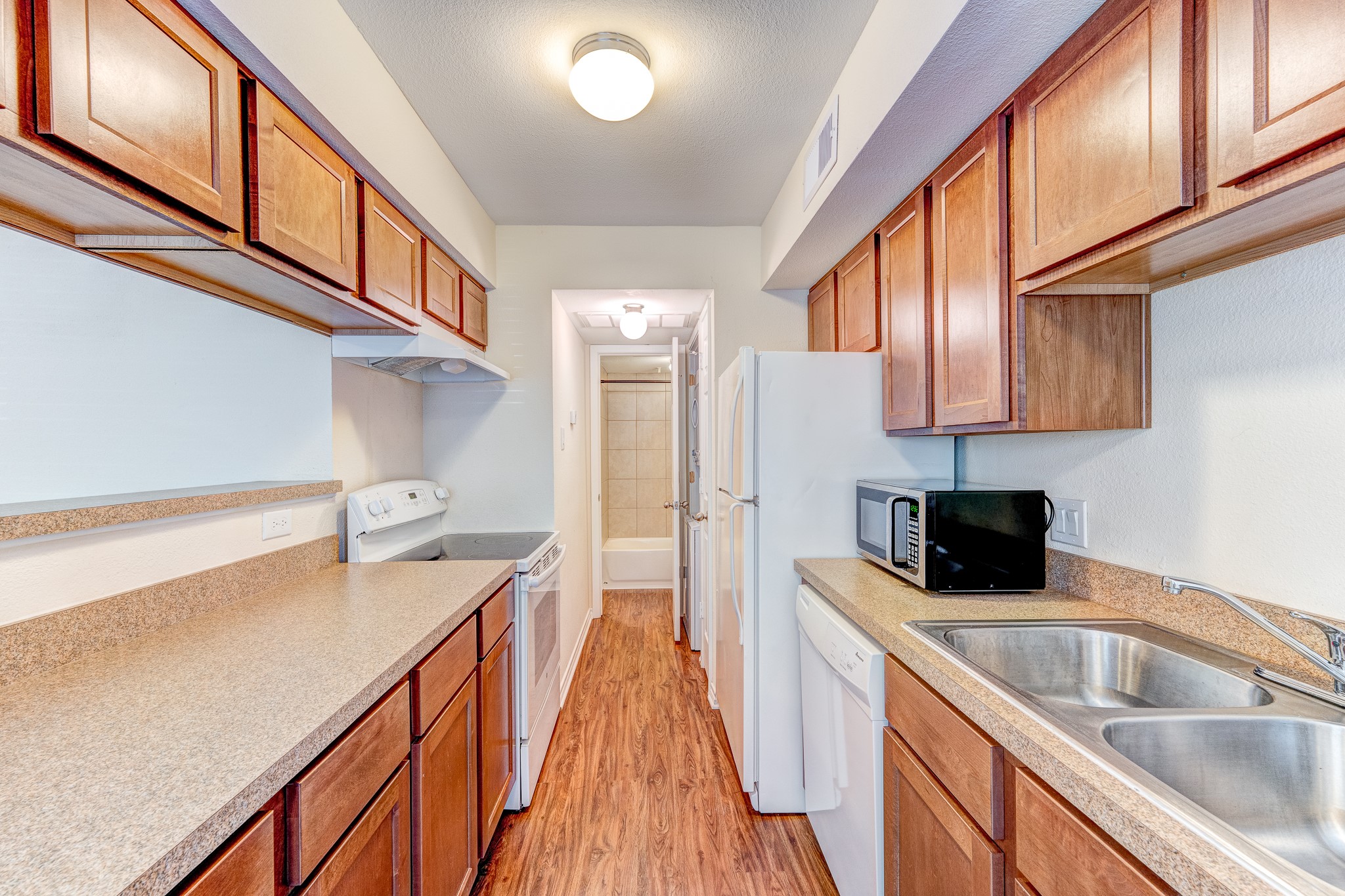 2750 Holly Hall Street 1901 Property Photo 12