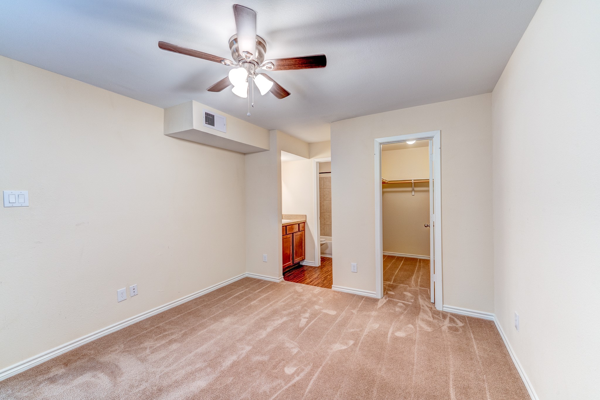 2750 Holly Hall Street 1901 Property Photo 14