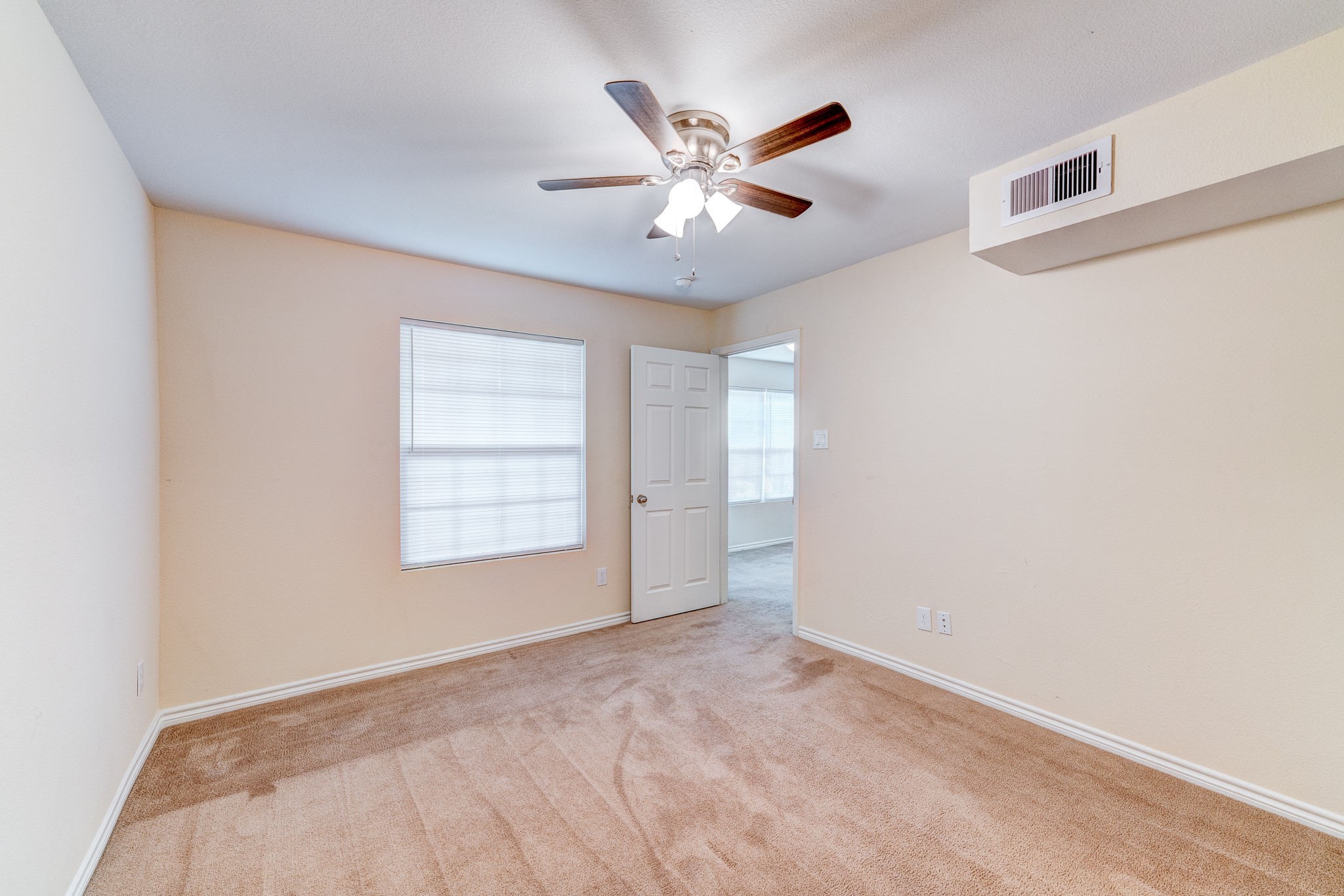2750 Holly Hall Street 1901 Property Photo 15