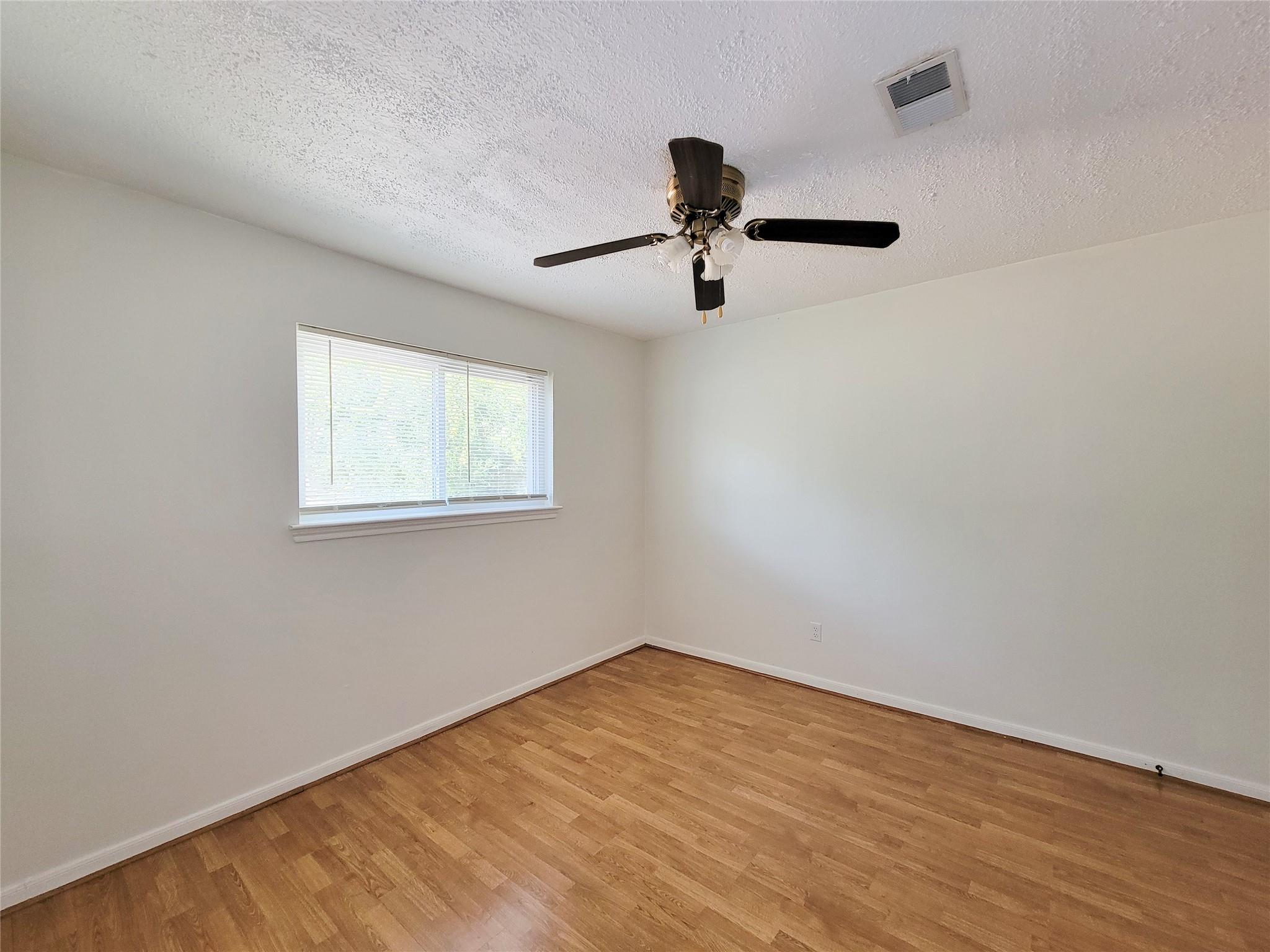 2055 Riverlawn Property Photo 24