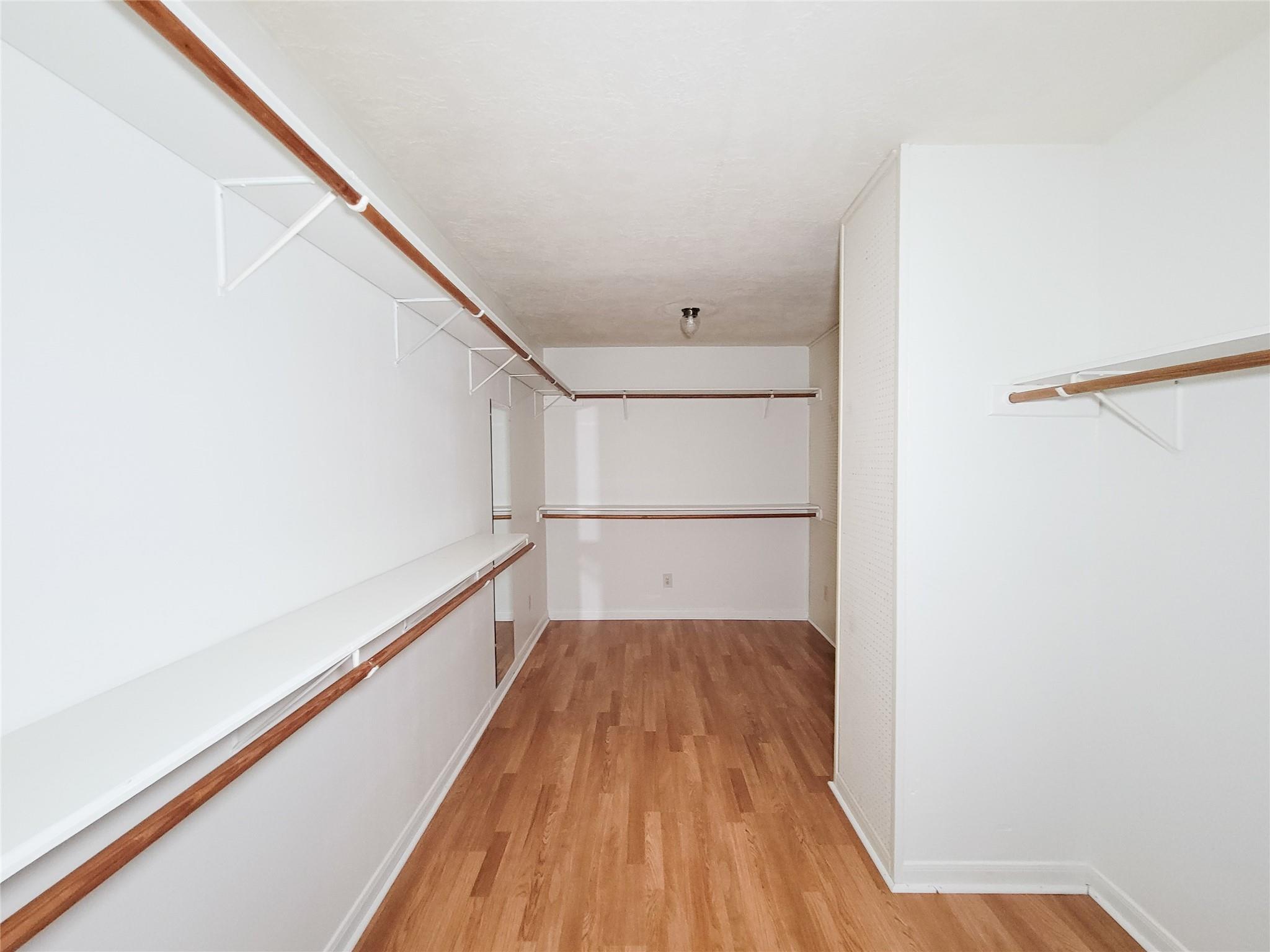 2055 Riverlawn Property Photo 37