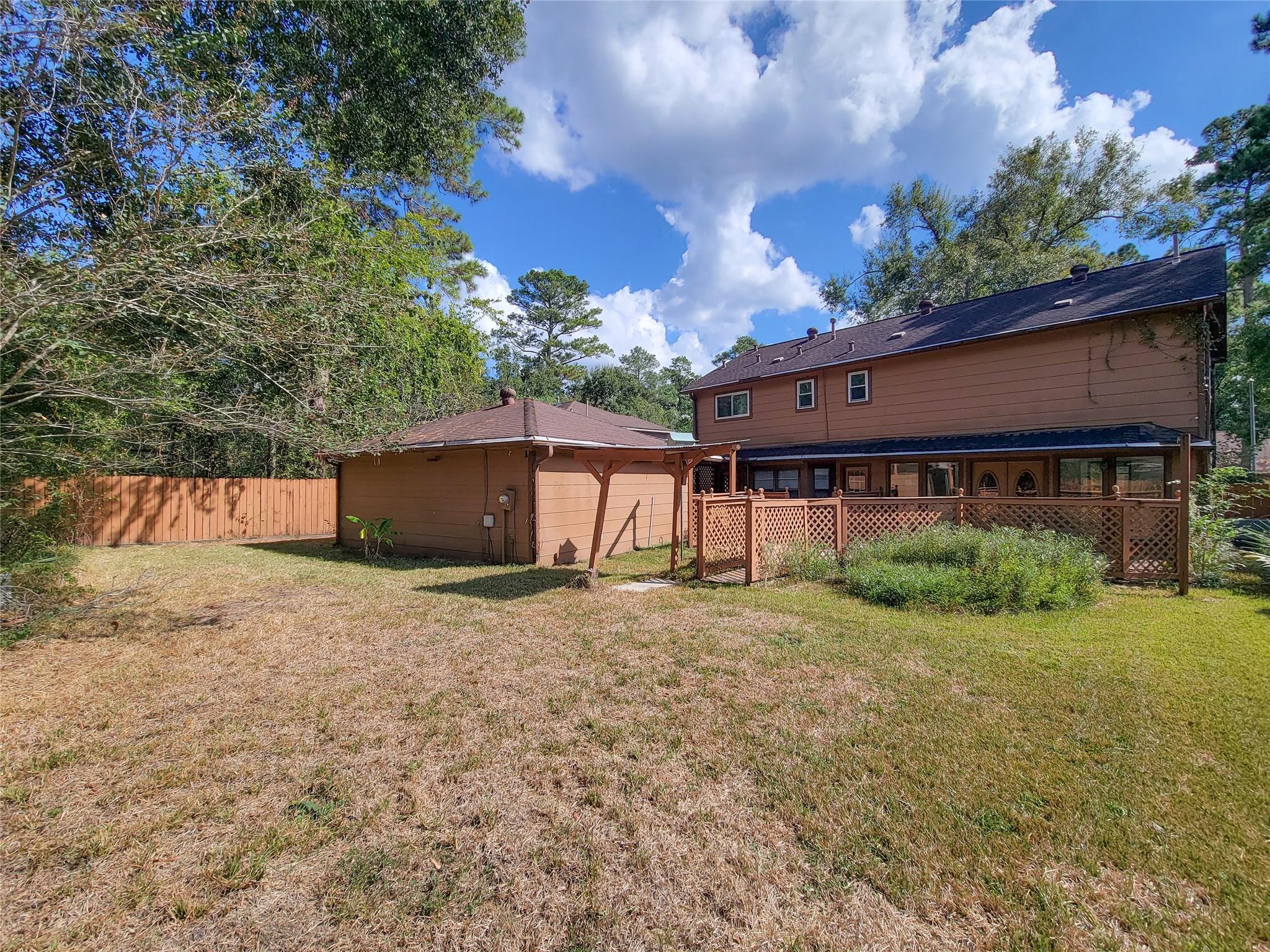 2055 Riverlawn Property Photo 45