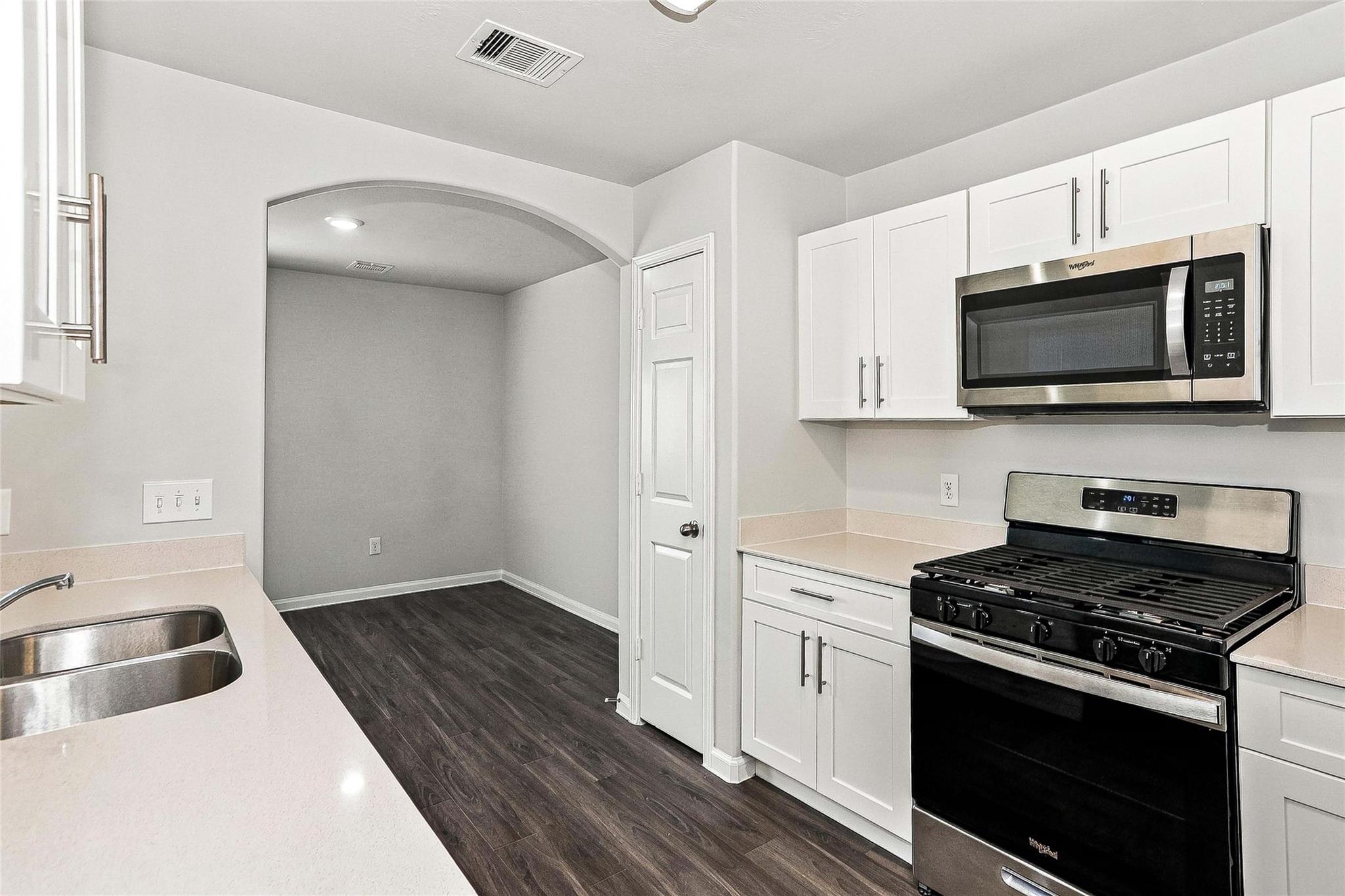 13005 Lexa Manor Property Photo 2