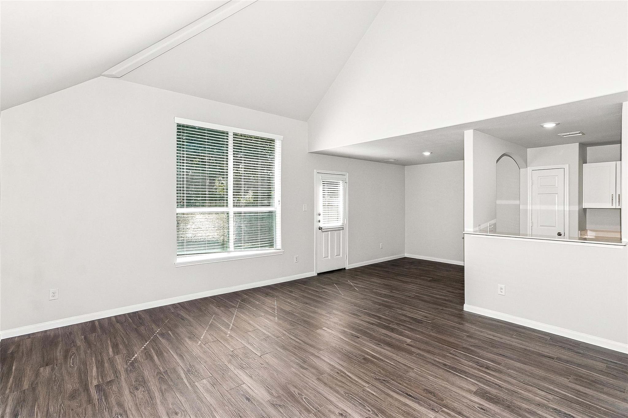 13005 Lexa Manor Property Photo 4
