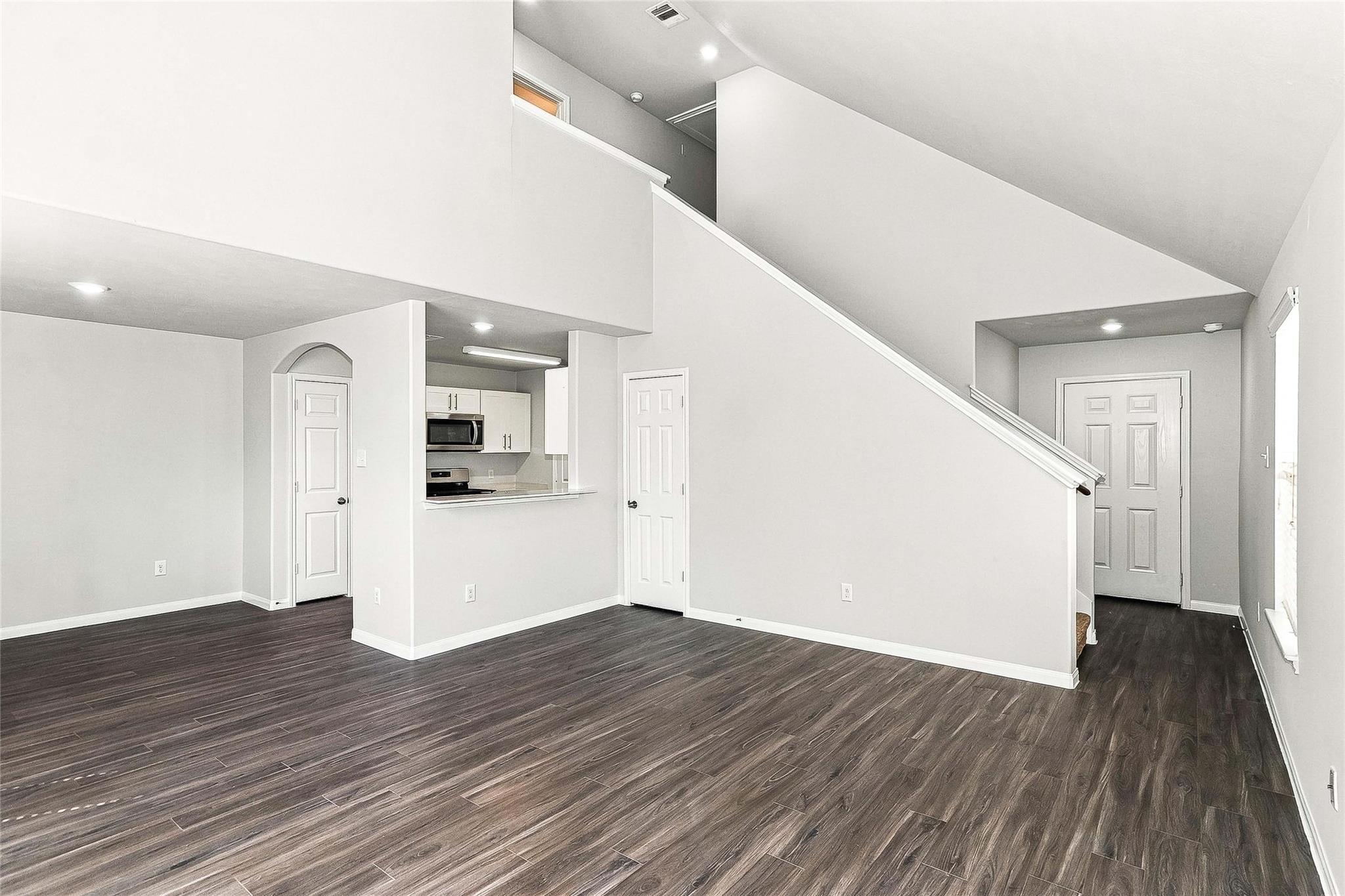 13005 Lexa Manor Property Photo 5