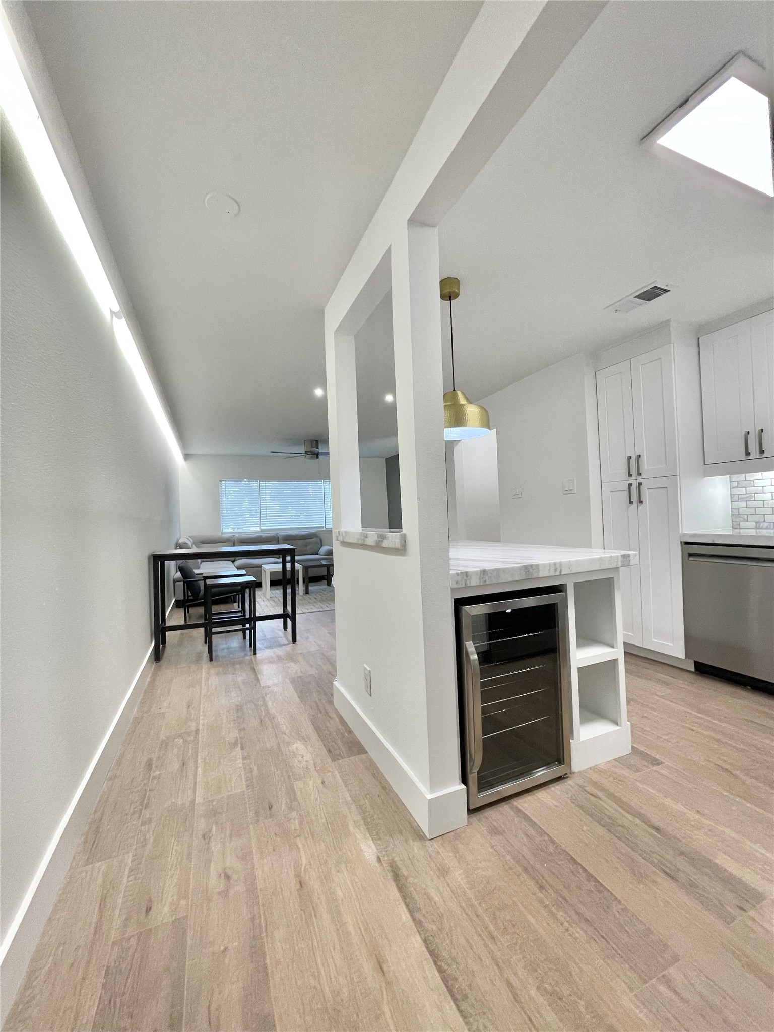 614 Kipling St Street G8 Property Photo 4