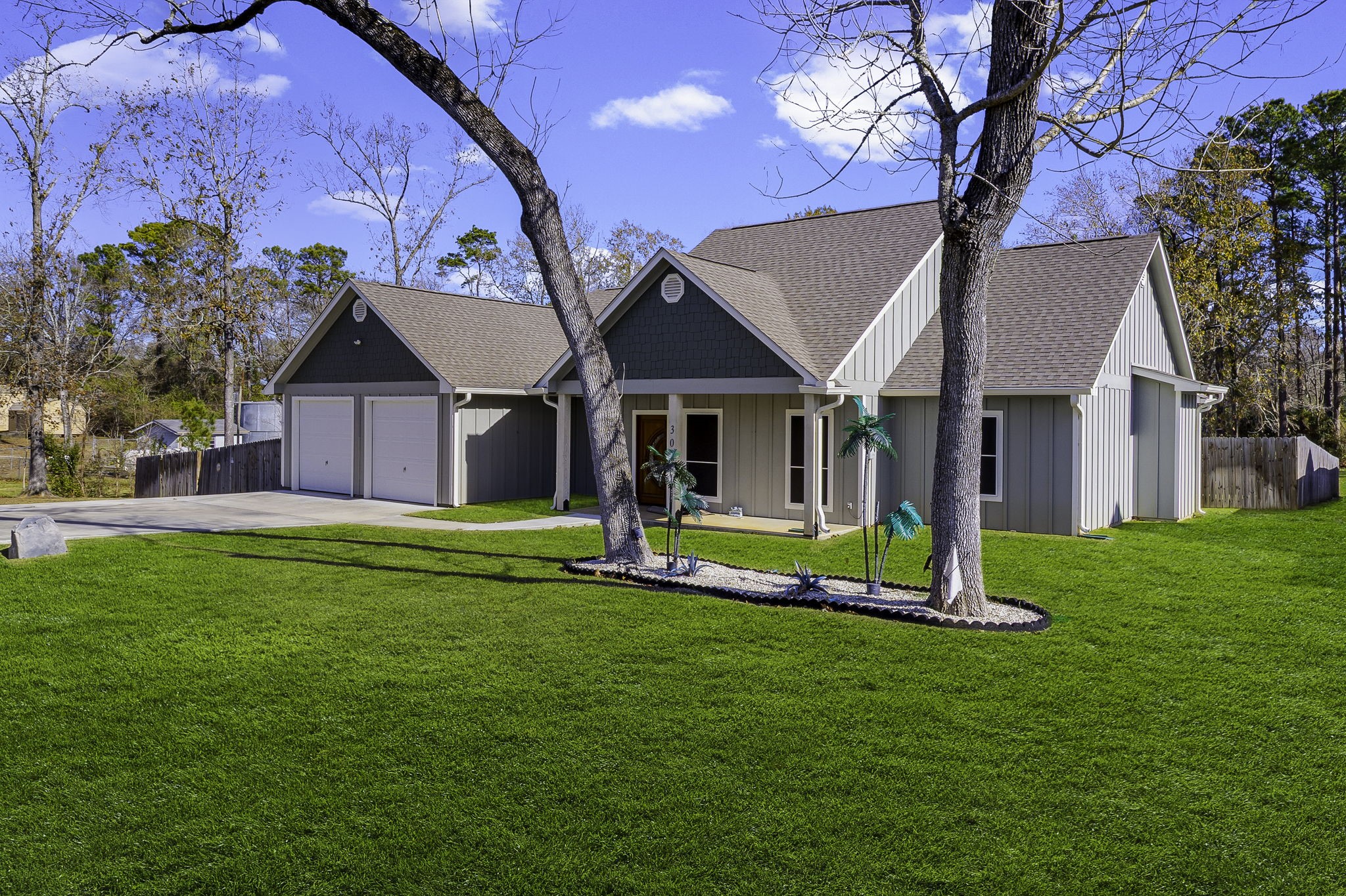 308 Resort Drive Property Photo 4