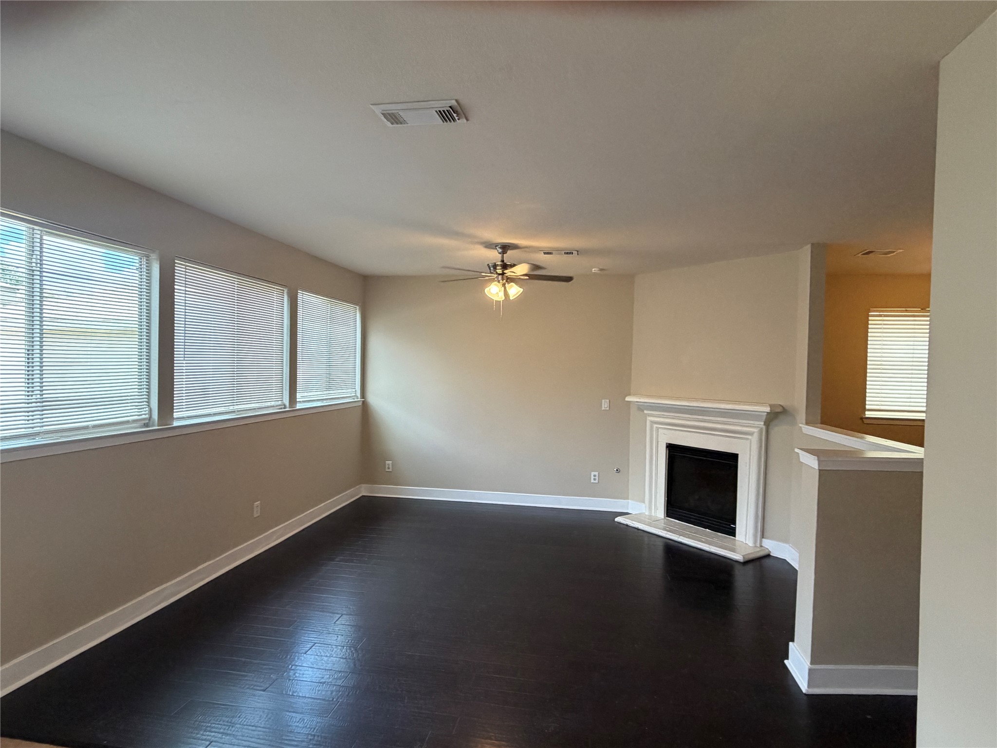 11736 Chanteloup Drive Property Photo 7