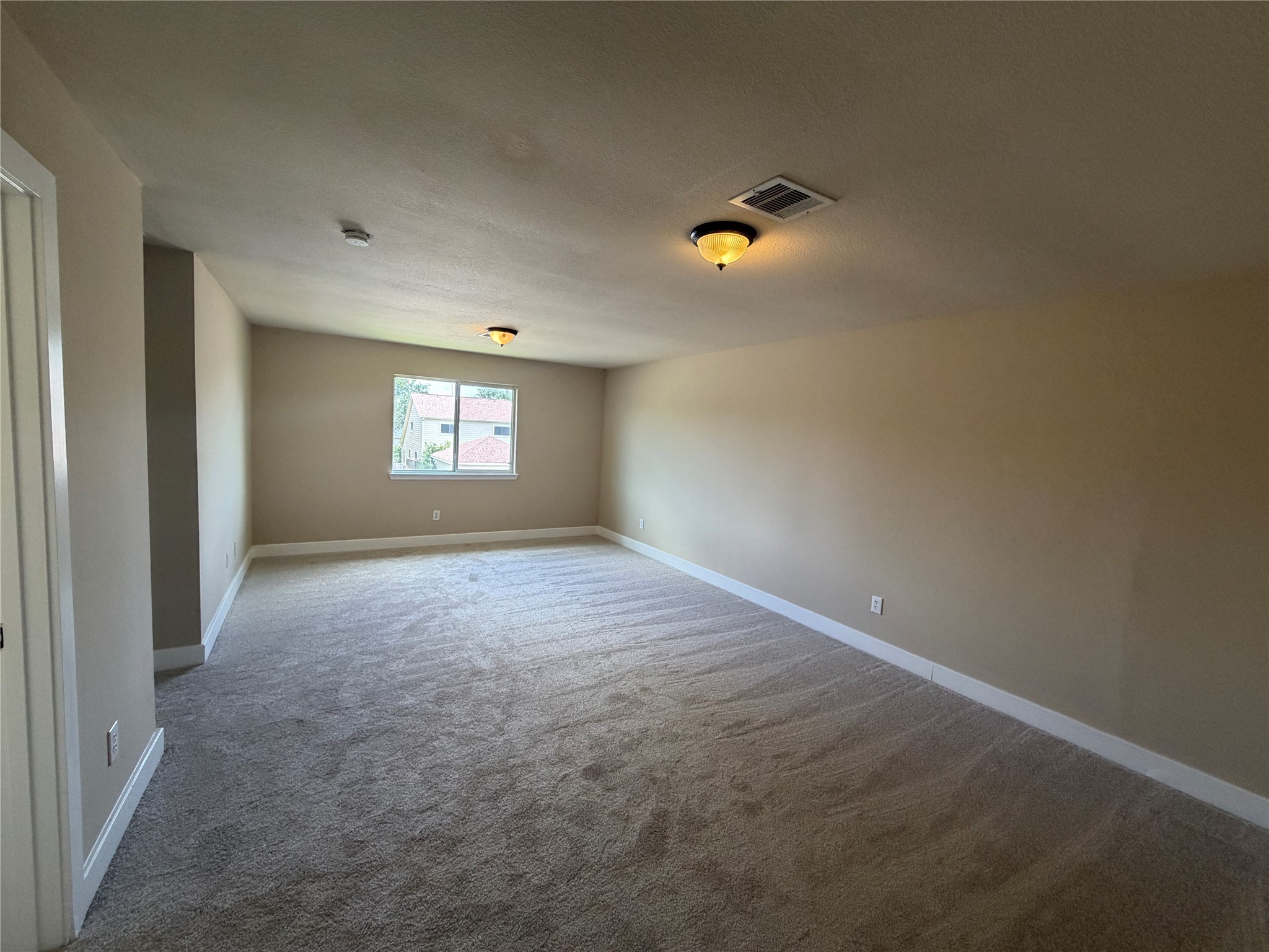 11736 Chanteloup Drive Property Photo 15