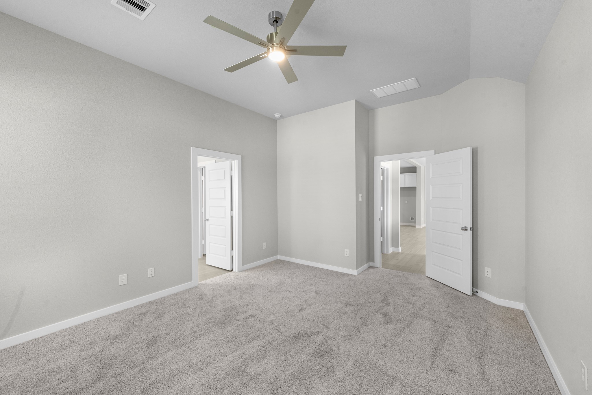 18918 Baldcypress Basin Lane Property Photo 11