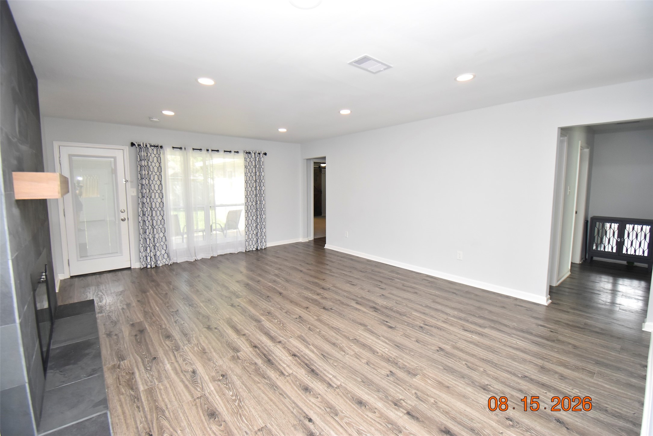 15711 Blackhawk Boulevard Property Photo 1