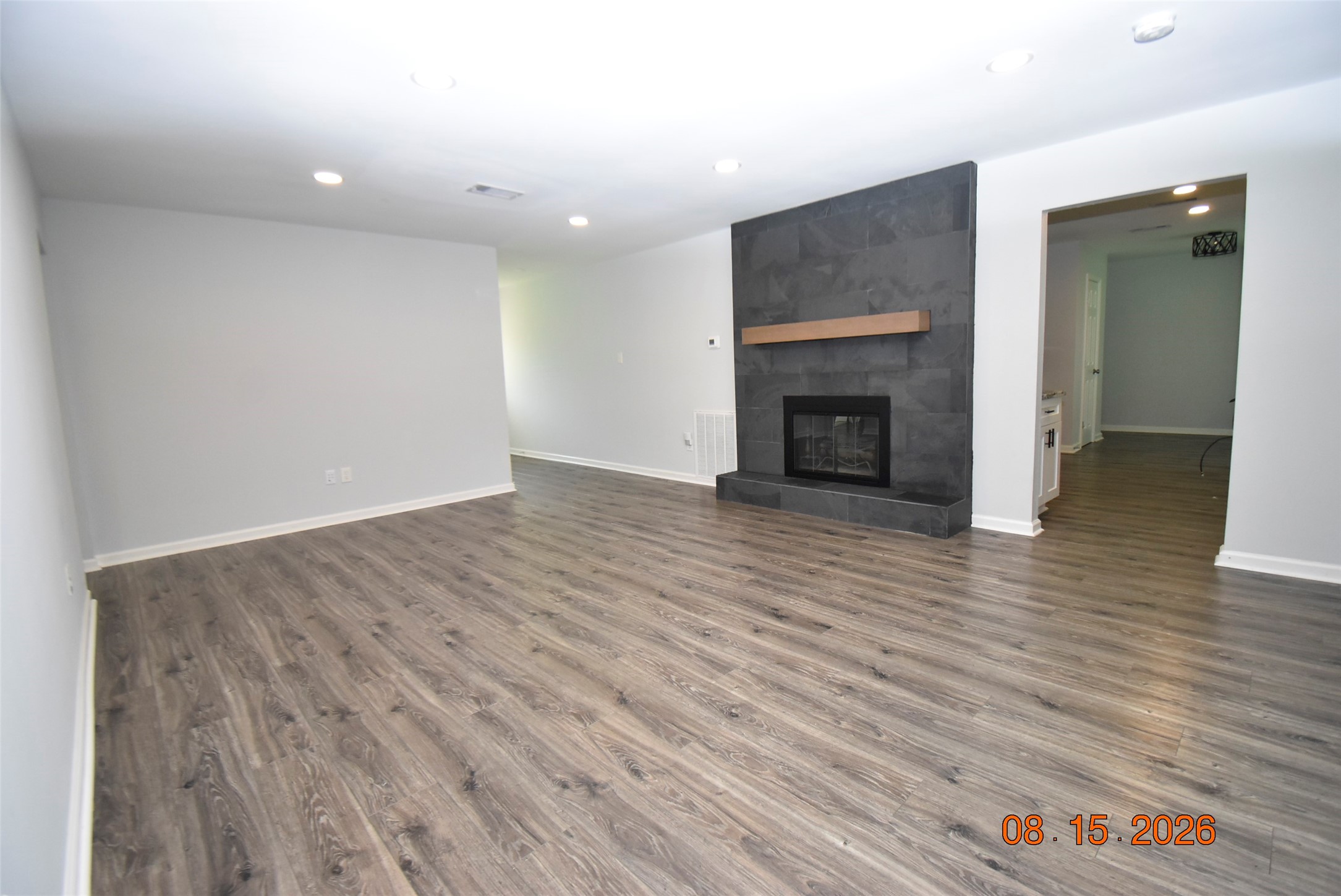 15711 Blackhawk Boulevard Property Photo 3