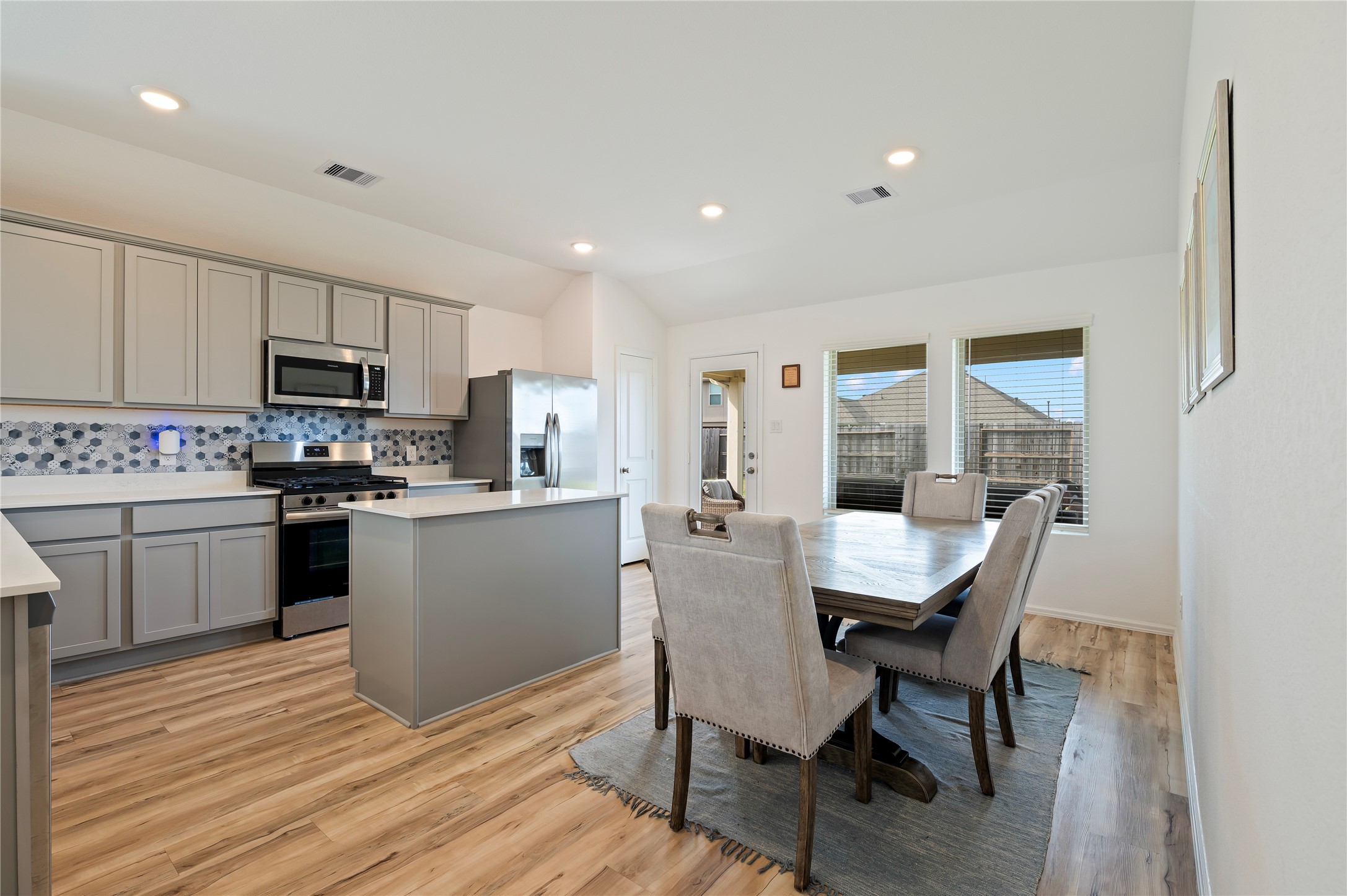 2609 Furbeck Ridge Drive Property Photo 18