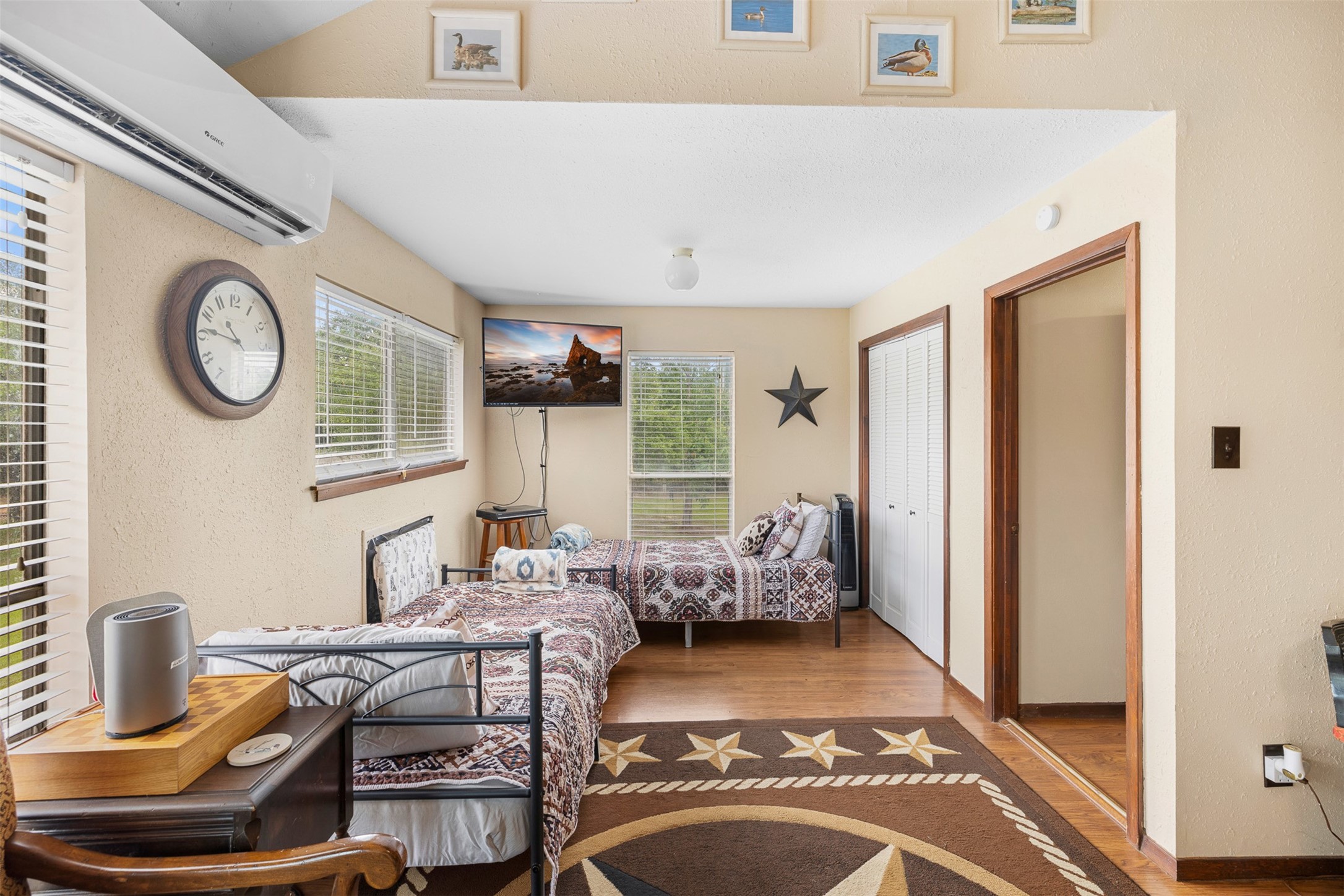 1085 Reeves Road Property Photo 19