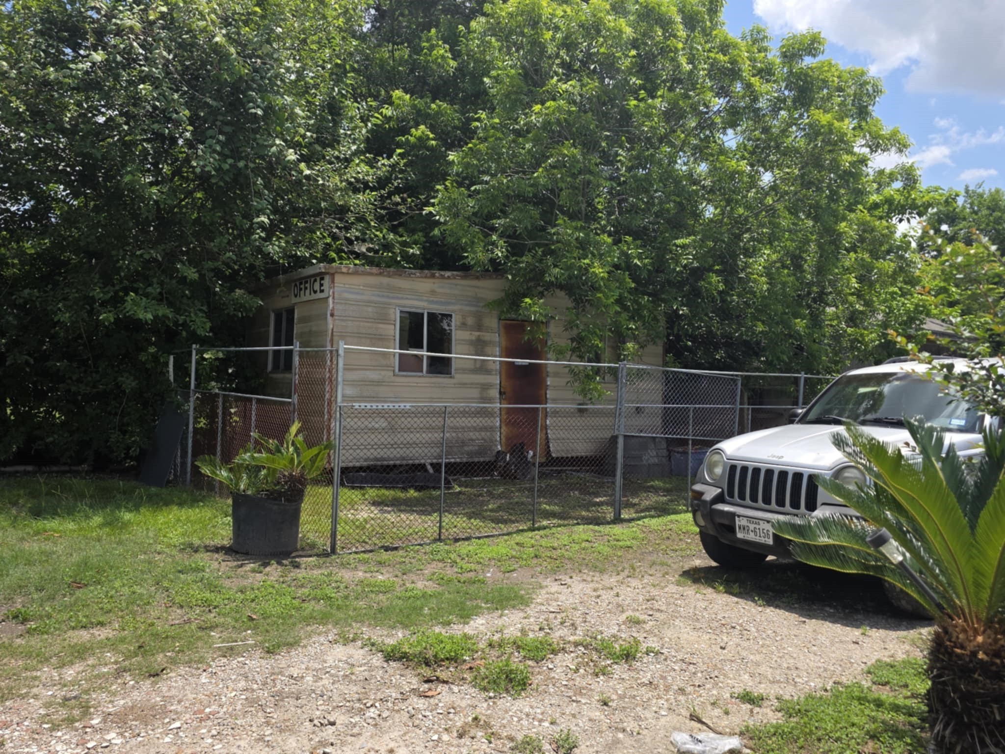5233 Breen Drive Property Photo 3