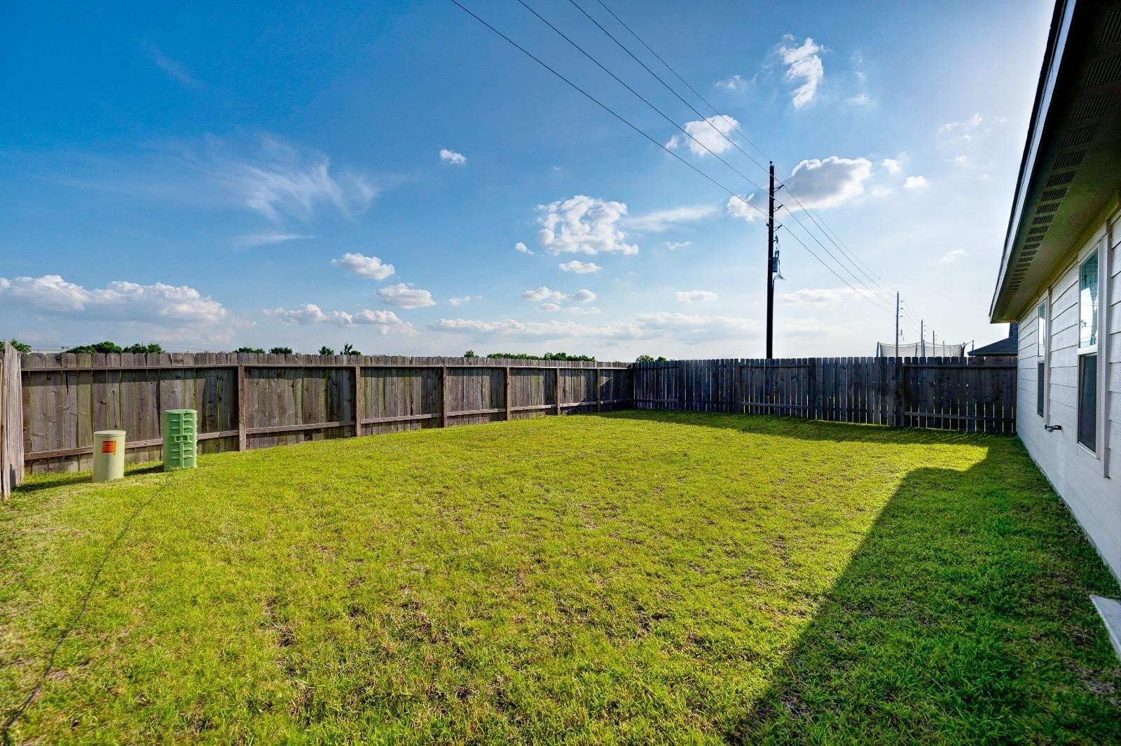 22635 Busalla Trail Property Photo 14