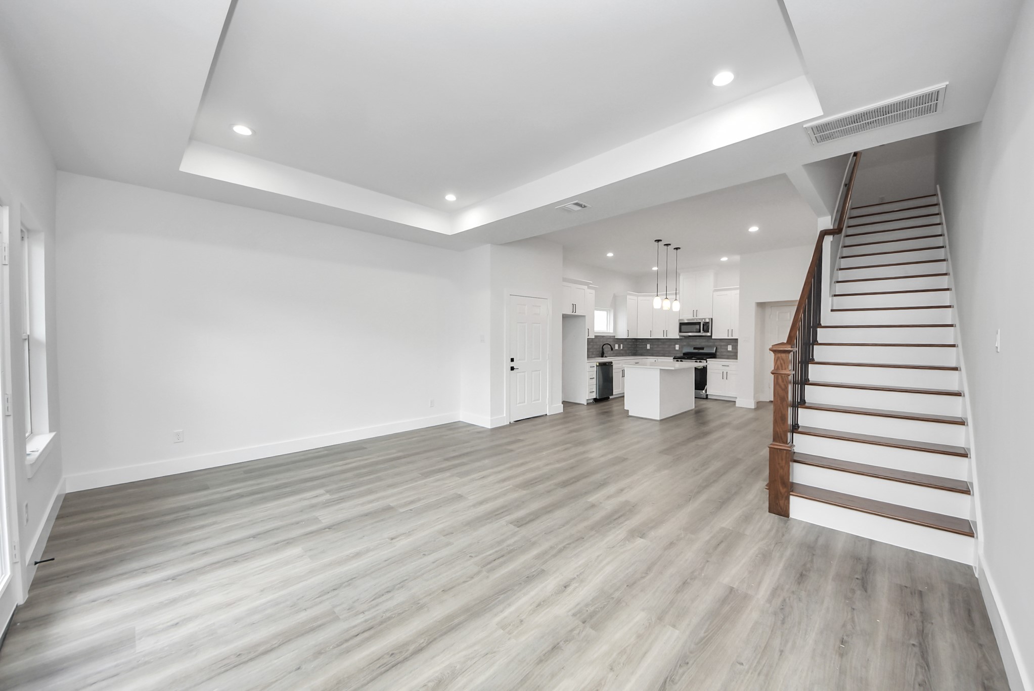 4409 Mallow Street Property Photo 6