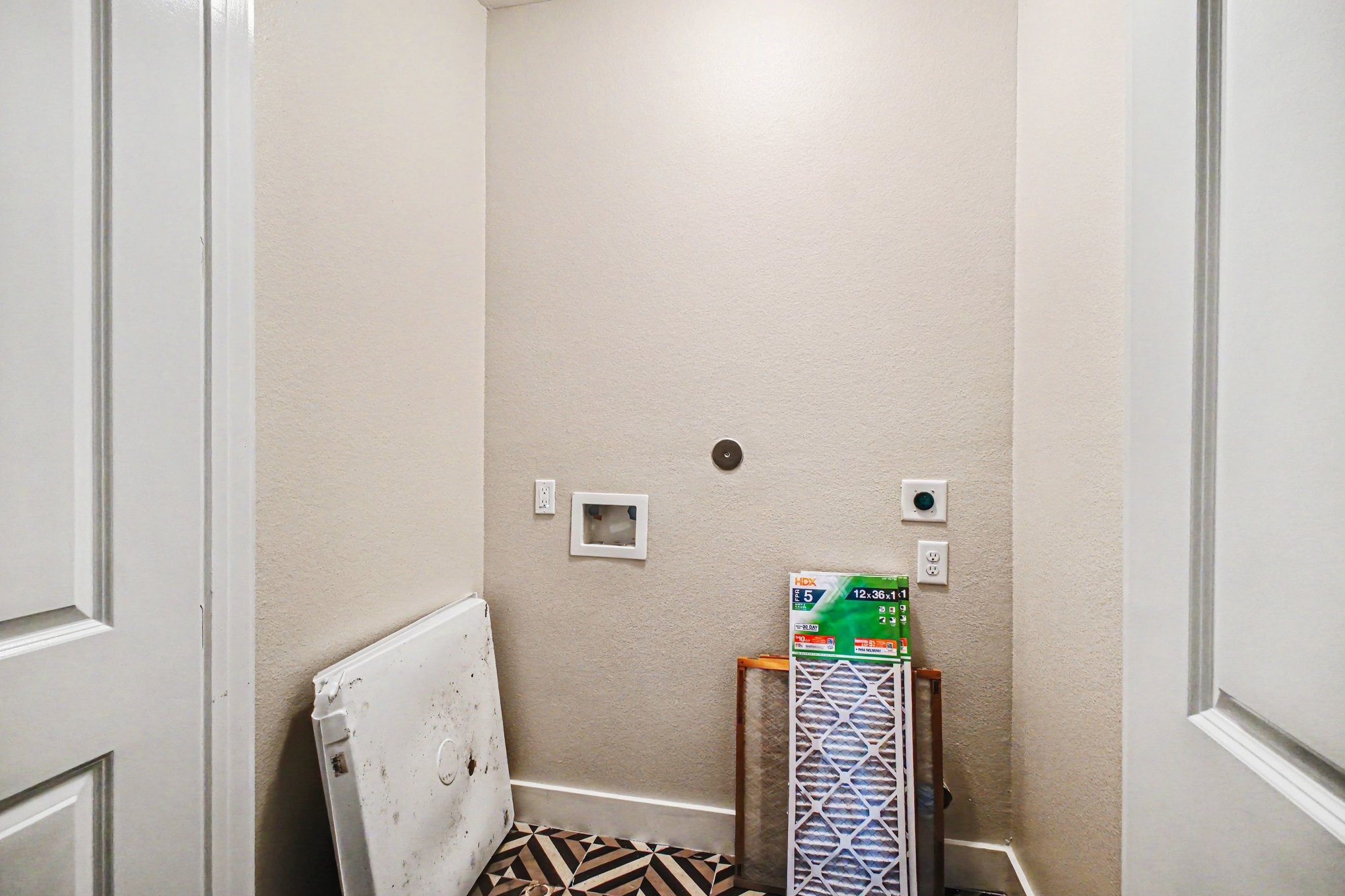 1023 Green Kensington Drive Property Photo 19