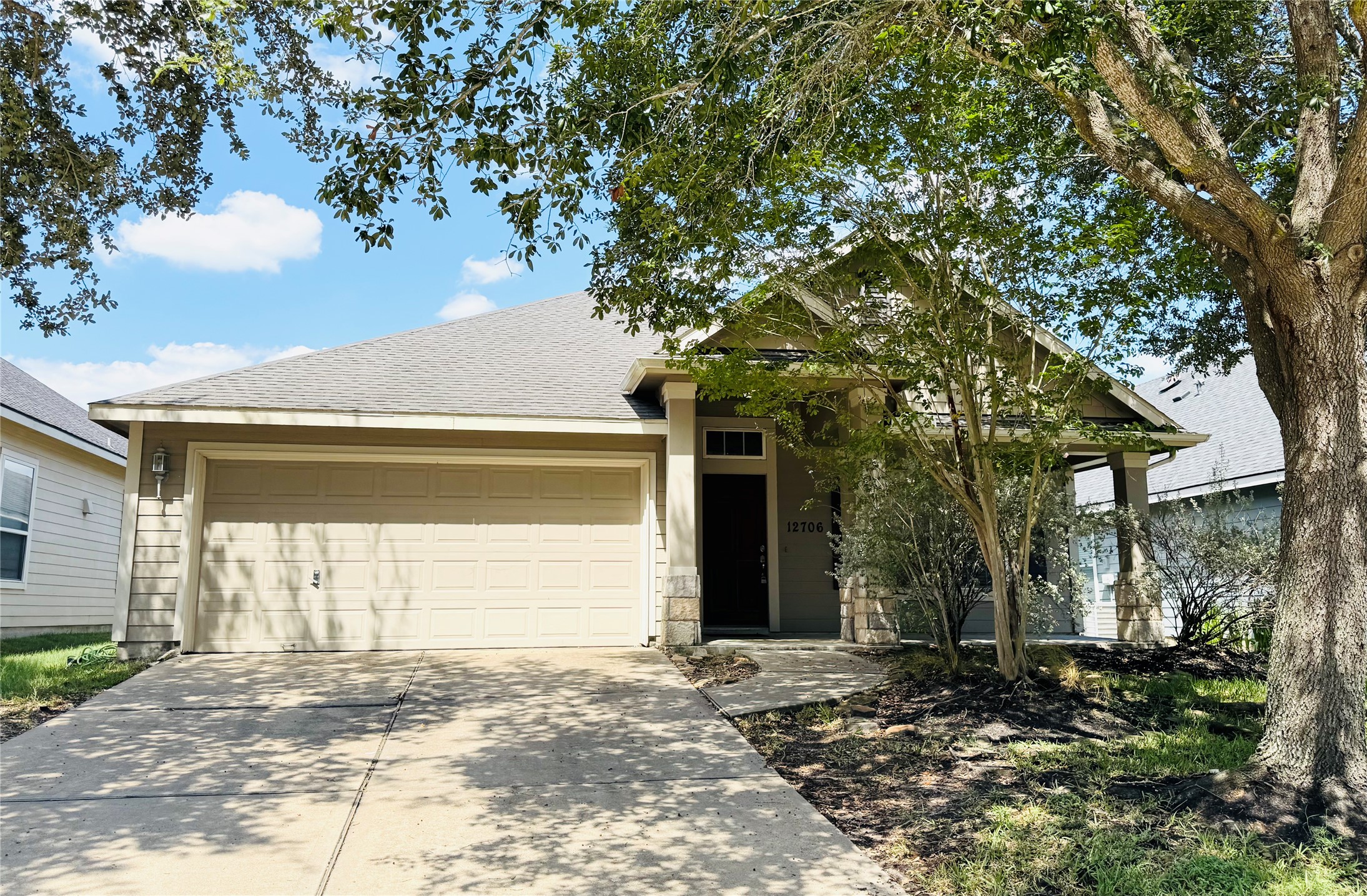 12706 Portales Pointe Lane Property Photo 1