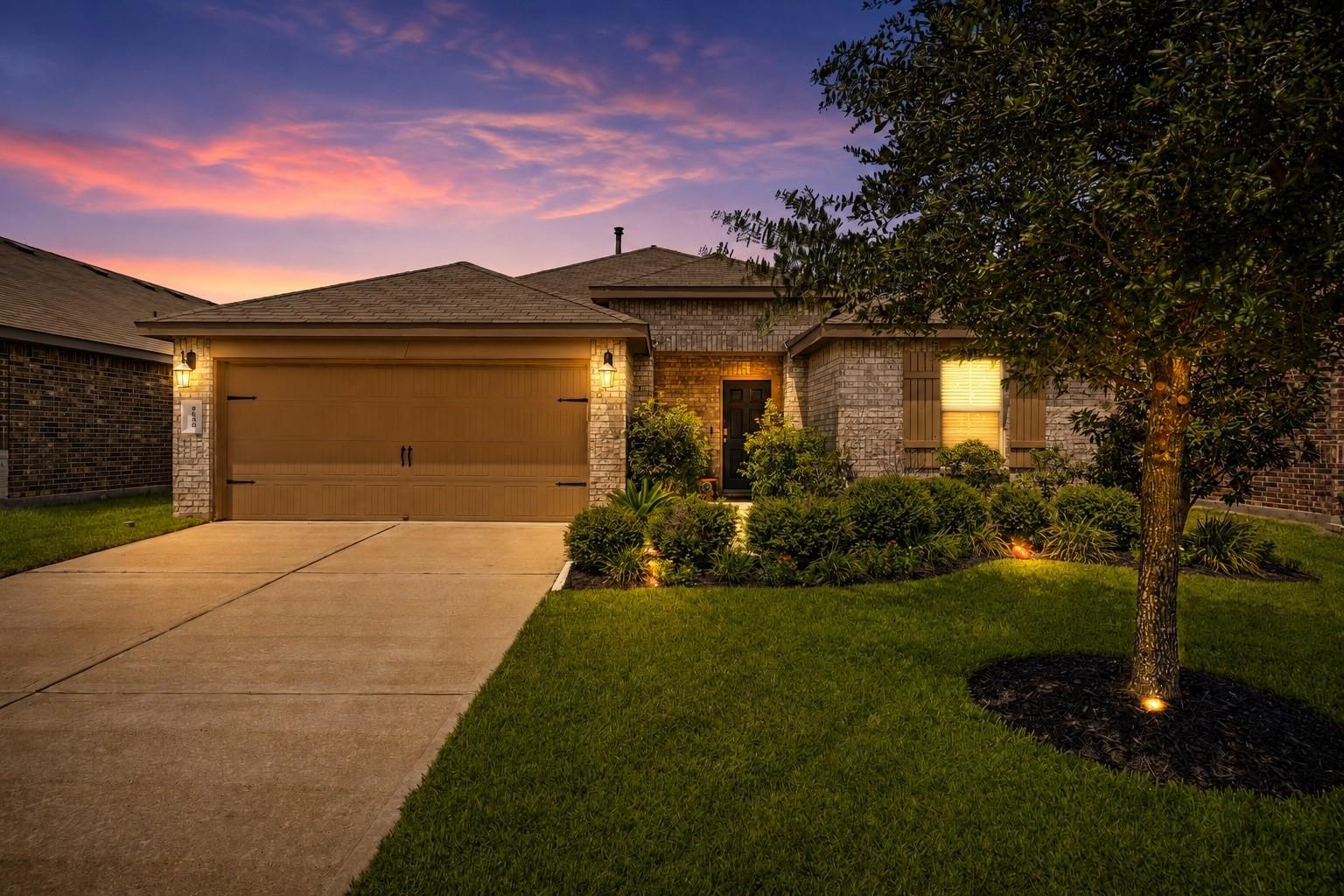 5650 Pleasant Falls Drive, Richmond Tx 77407 Property Photo 2