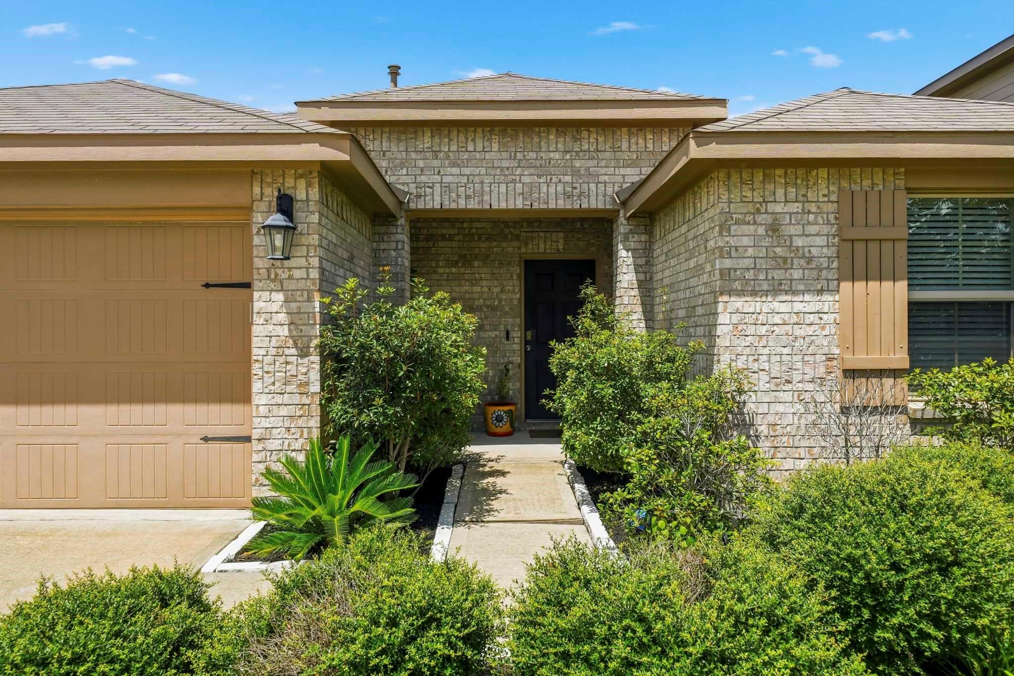 5650 Pleasant Falls Drive, Richmond Tx 77407 Property Photo 3