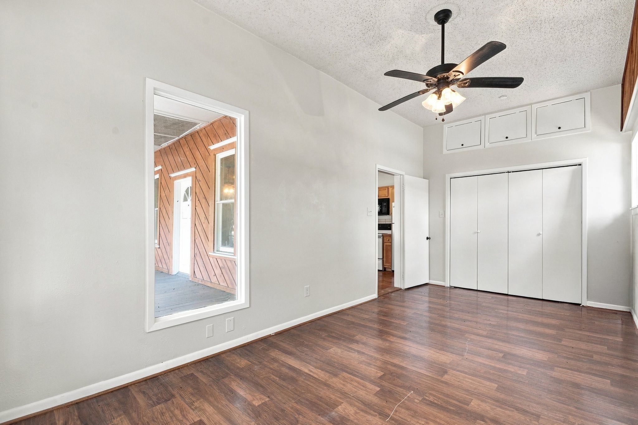510 S Washington Property Photo 7