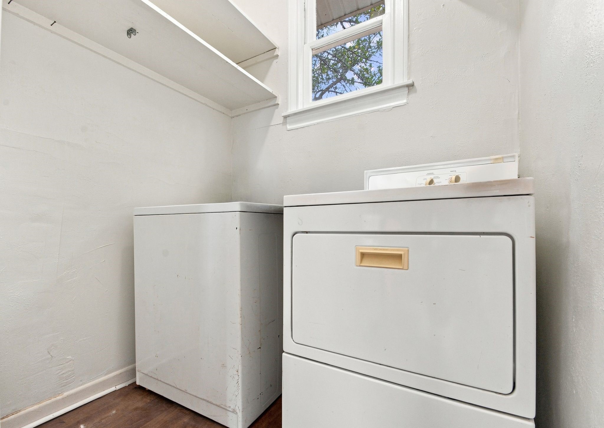 510 S Washington Property Photo 15