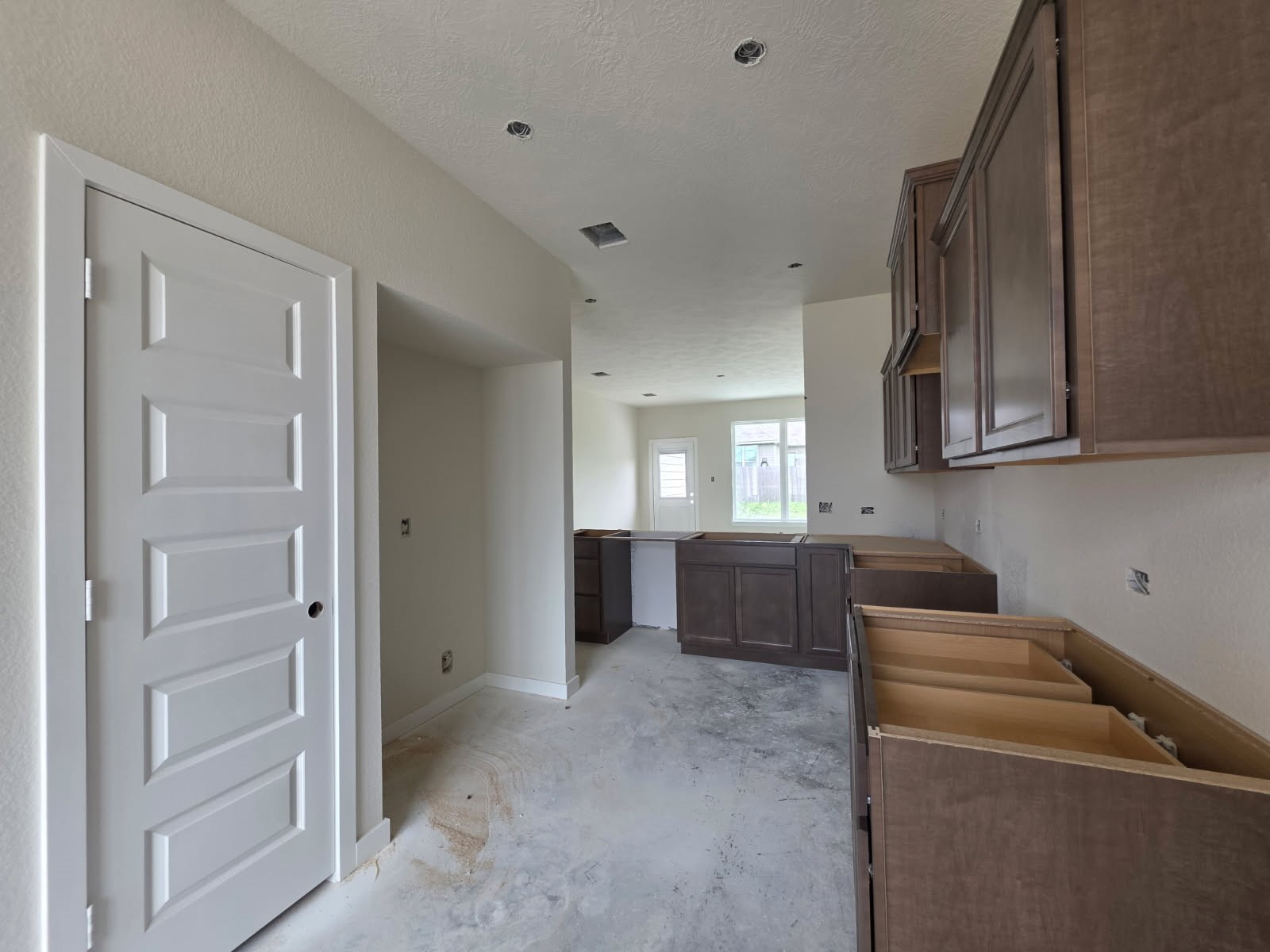 1501 Lake Ridge Drive Property Photo 3