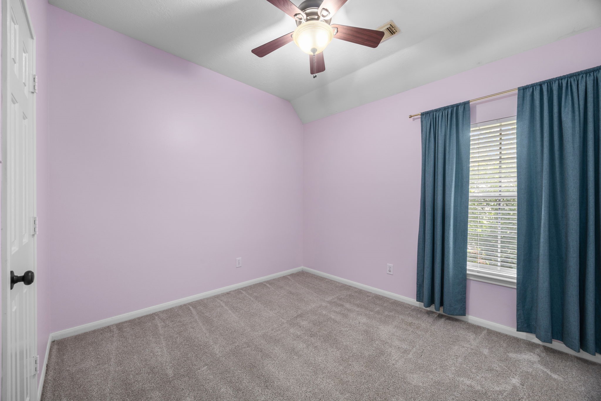9015 Rhapsody Lane Property Photo 35